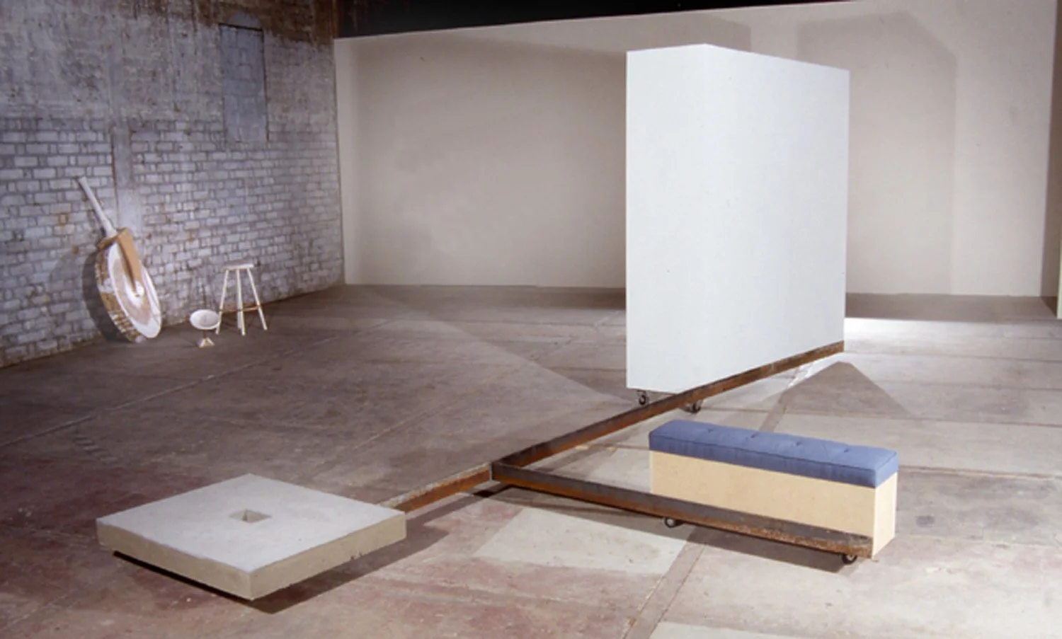 floater,1999,cantileveredwall,steel,concrete,bench,casters,dims,variable.jpg