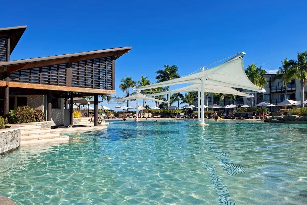 Radisson Fiji pool