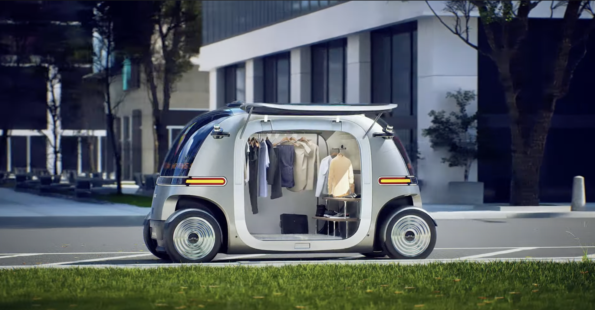 PIX Moving: Rebuilding the City with Autonomous City