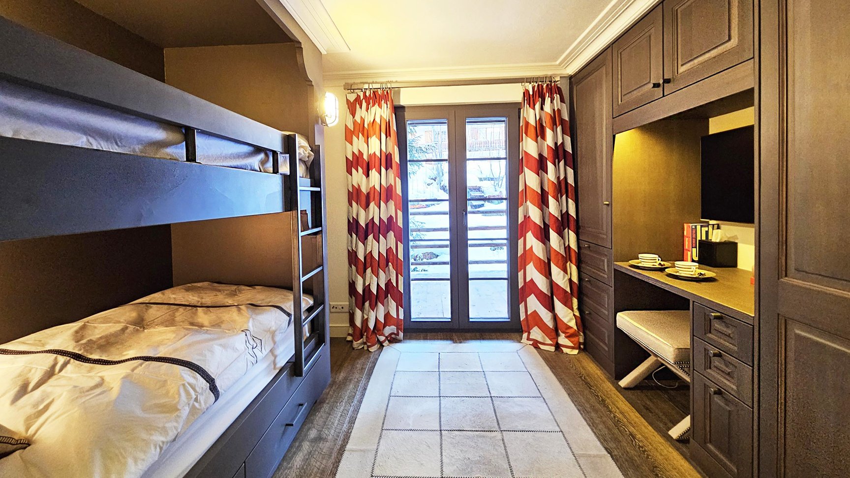 Bunkroom_4.jpg