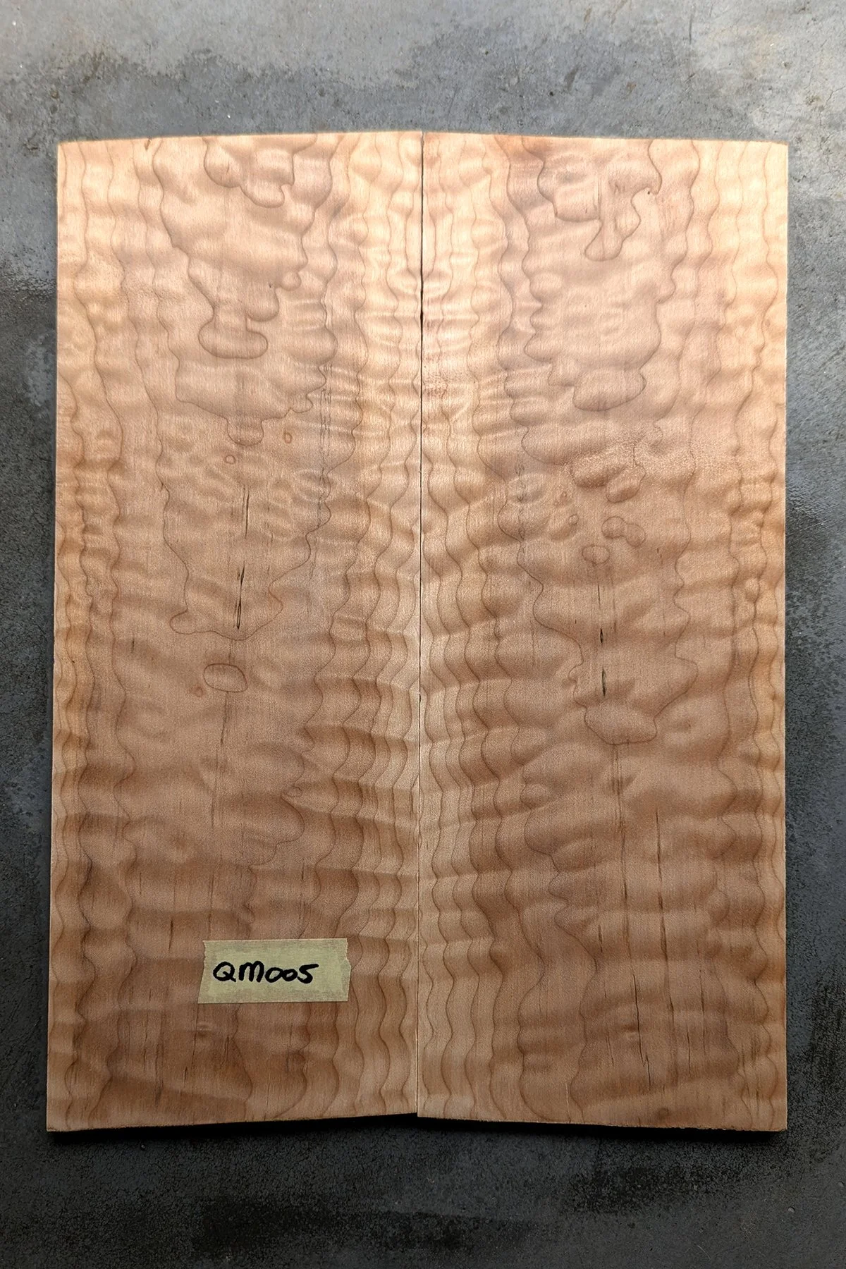 Quilted Maple Top QM005 
