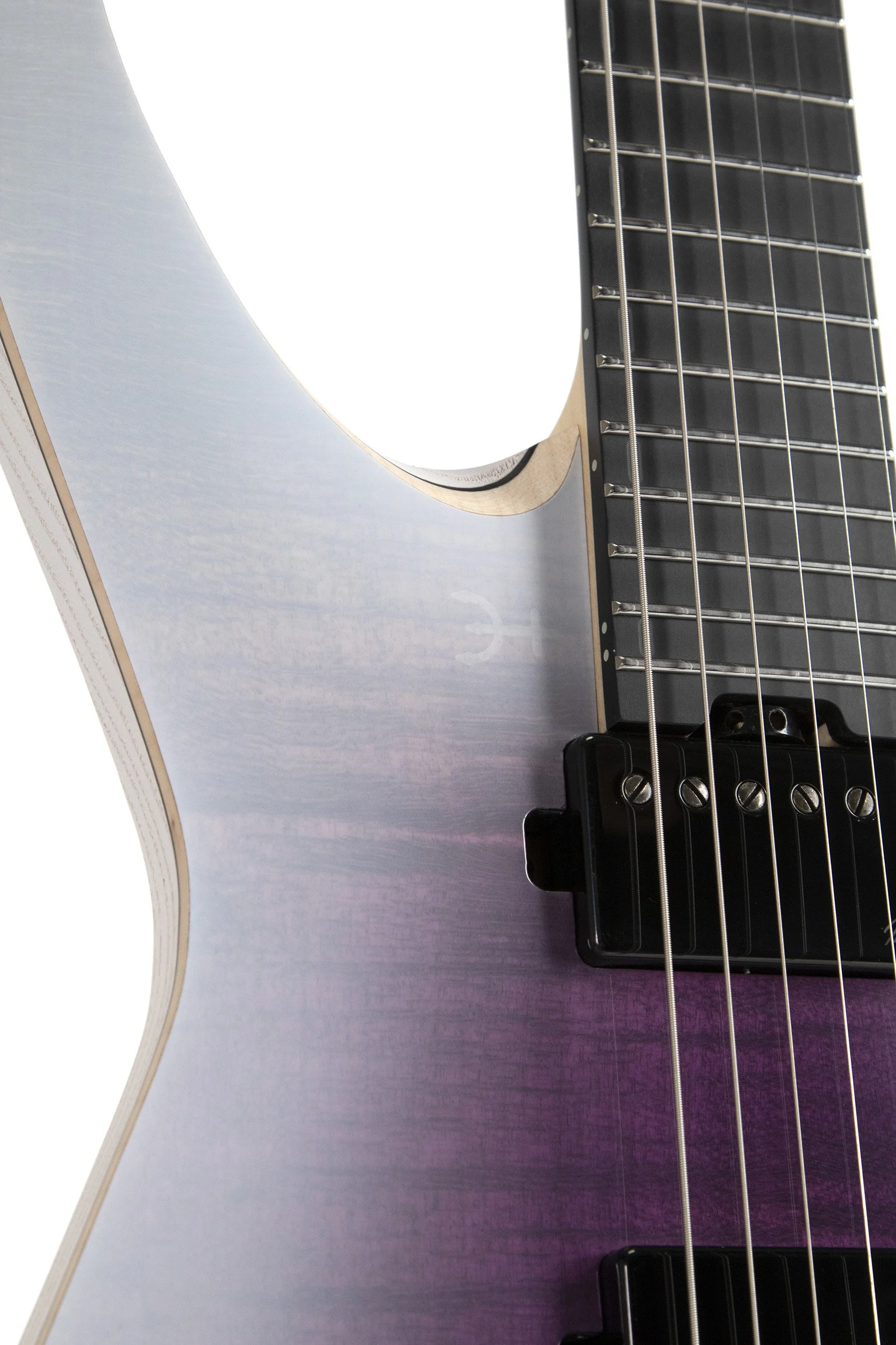Infinia Neptune NE7506 body details with black hardware and Avalon and Exelion pickups
