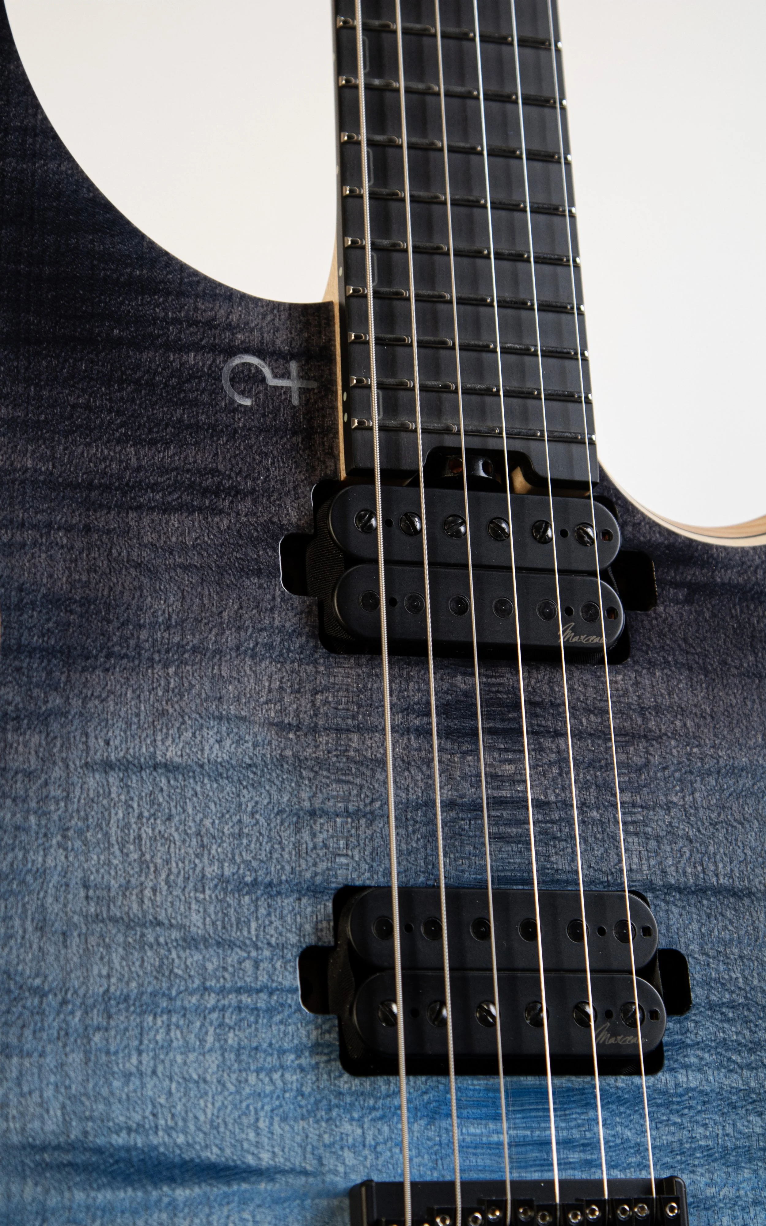 CE2506-6.JPG