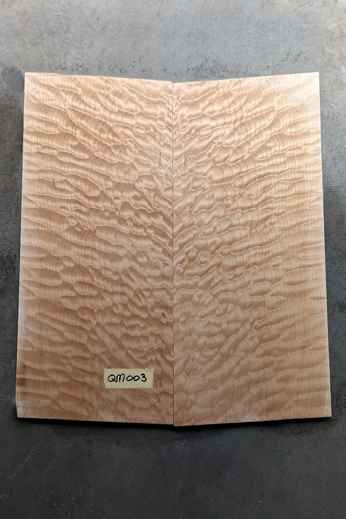 Quilted Maple Top QM003 