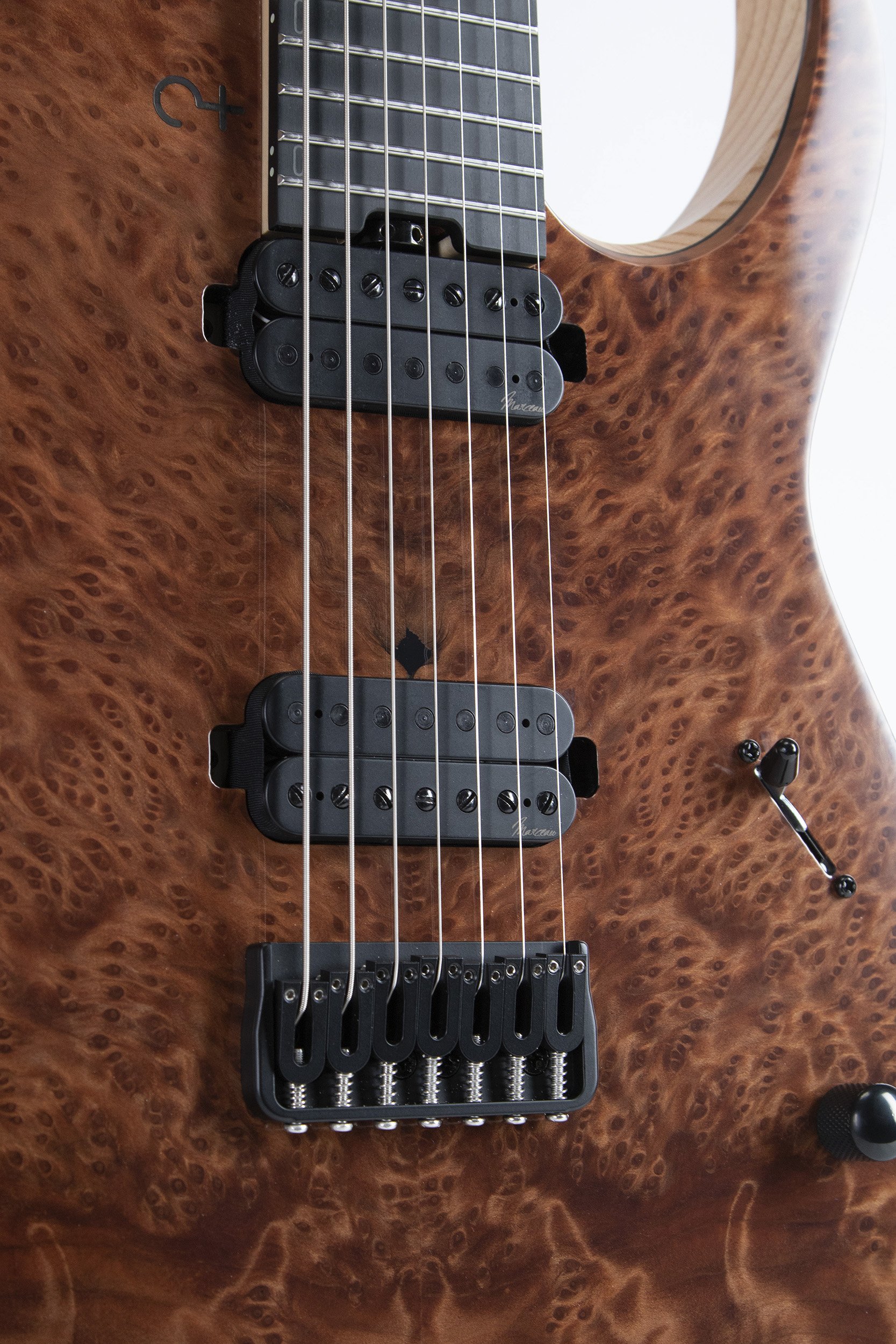 Infinia Ceres CE5606 body details with black hardware and Icarus / Nautilus pickups