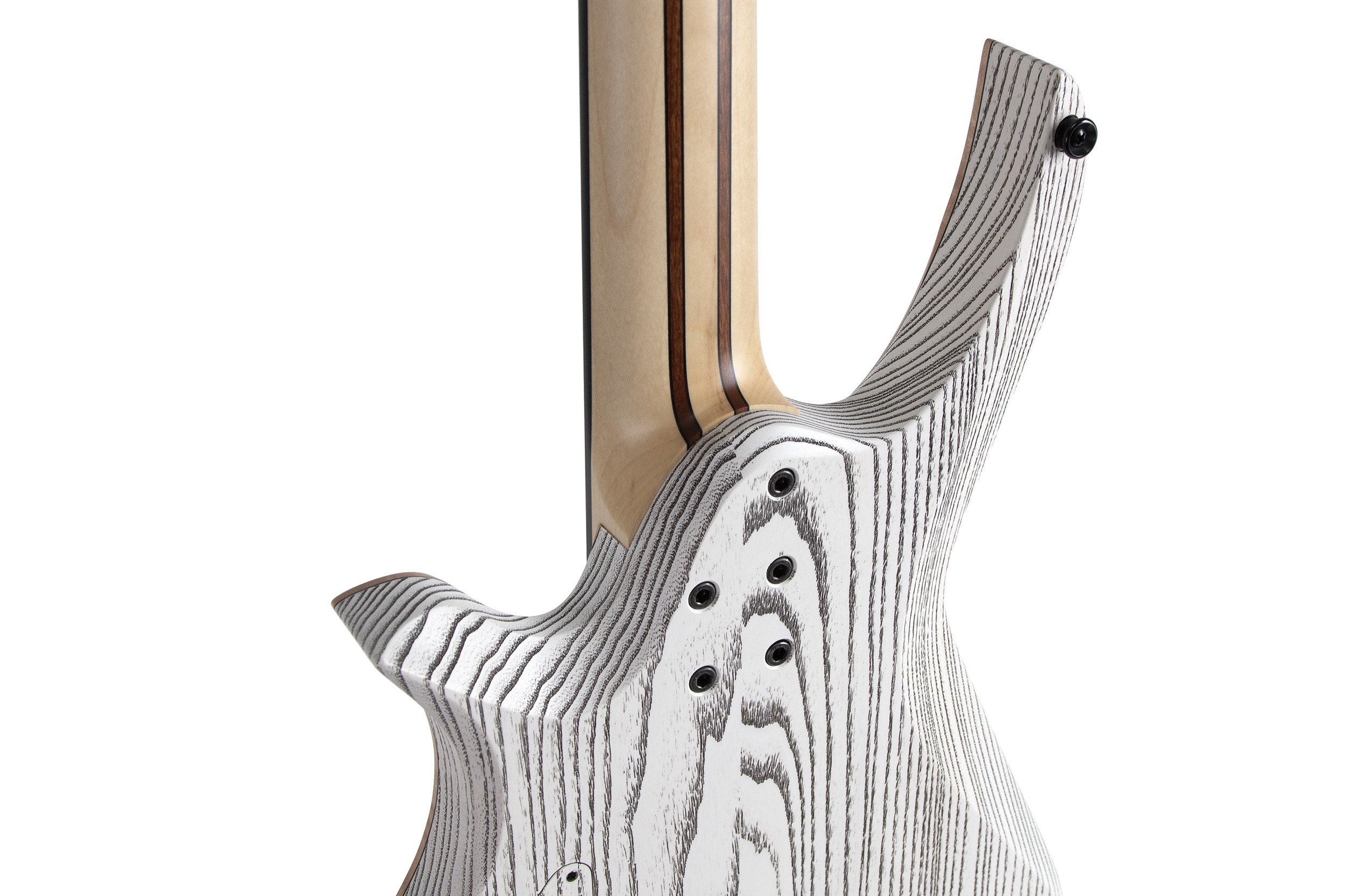 Infinia Neptune NE9506 body back detail and neck heel