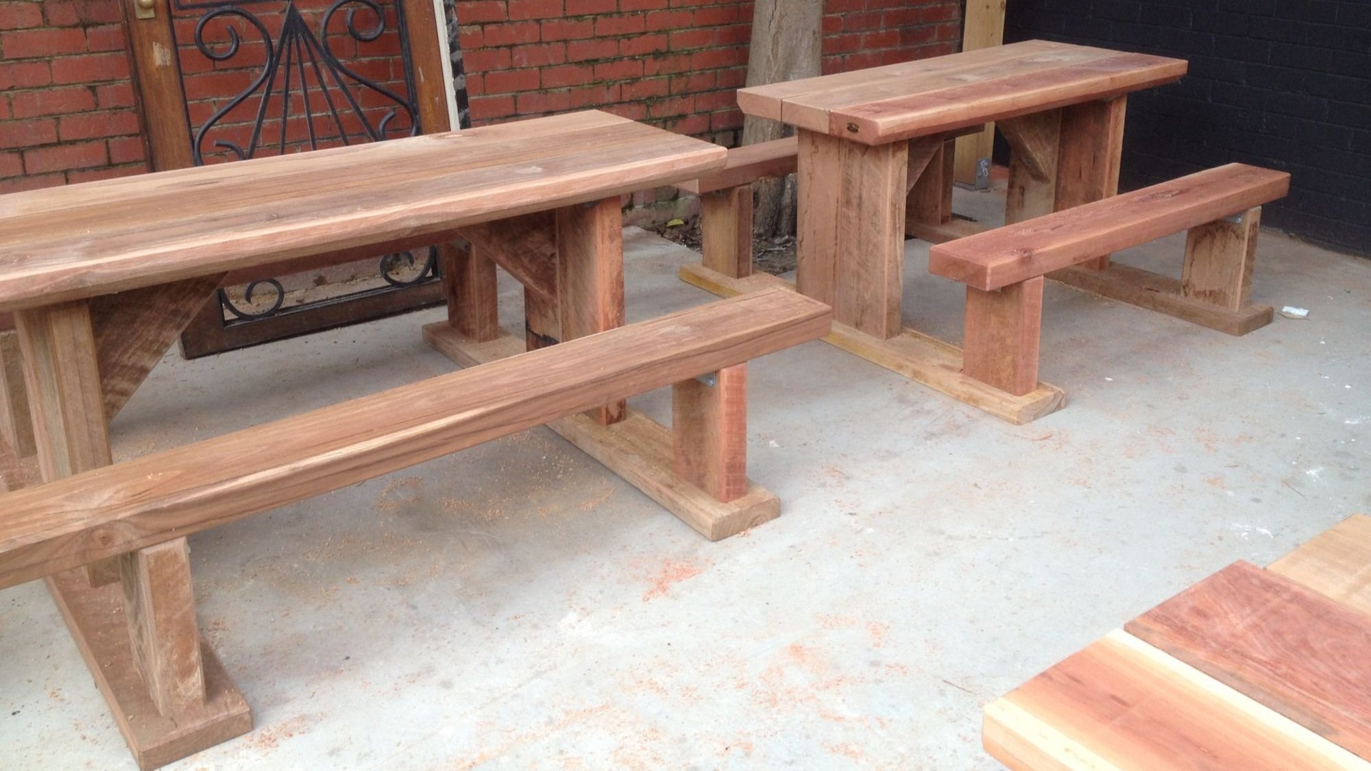 tk-tables-compact-t-design-rustic-ironbark-14.jpg