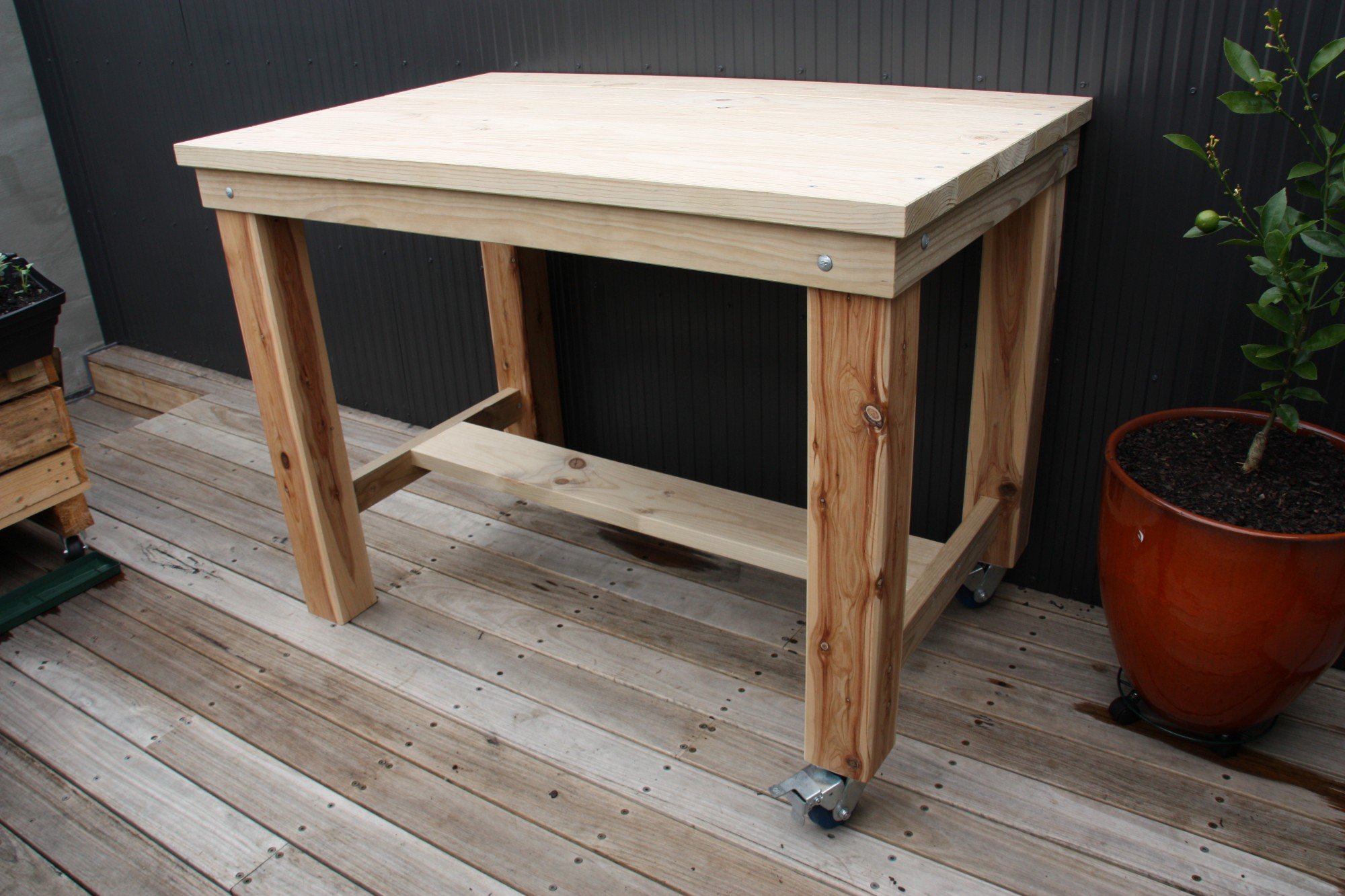 tk-tables-solid-posted-table-2.jpg