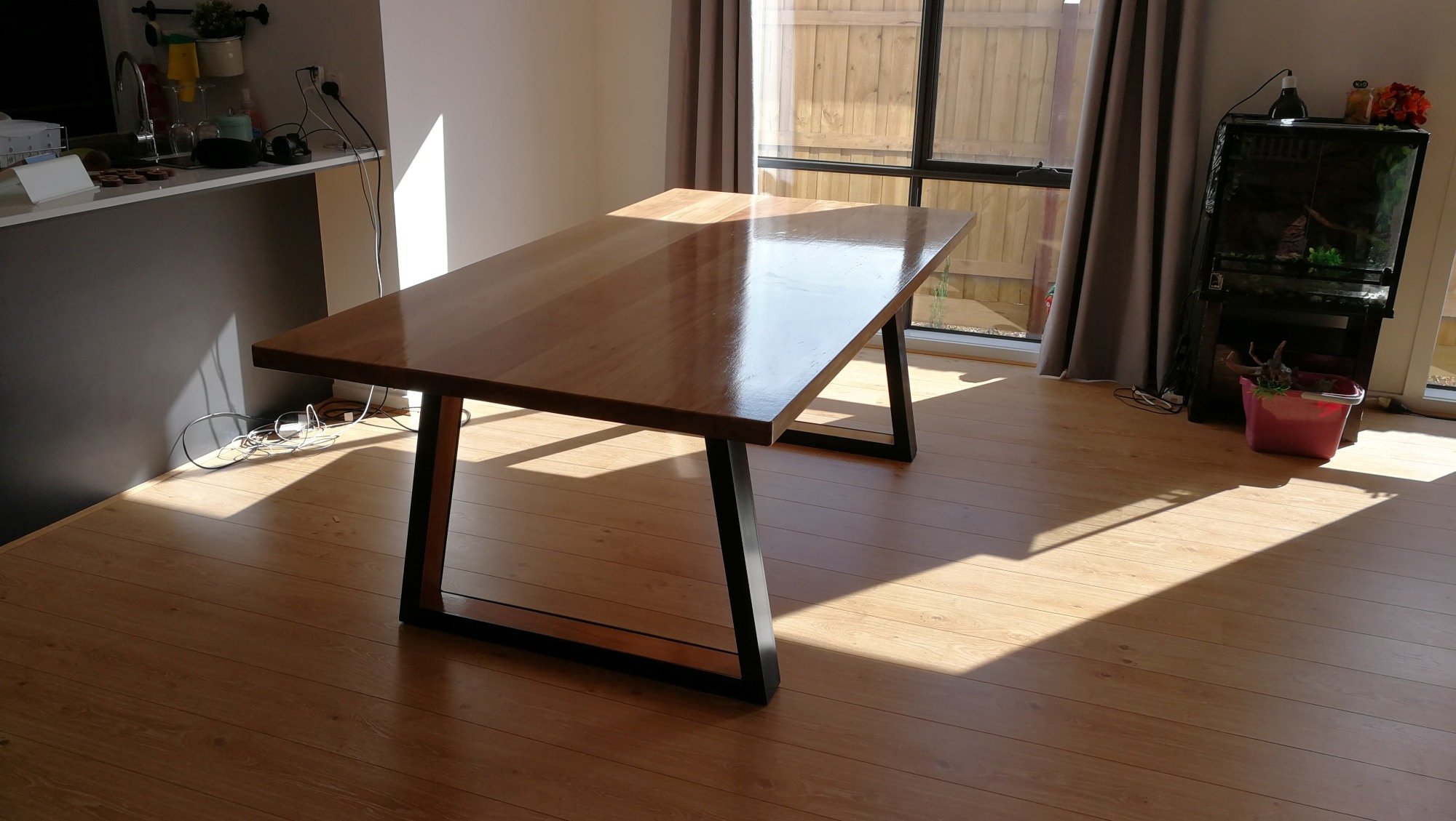 tk-tables-indoor-dining-tables-5.jpg