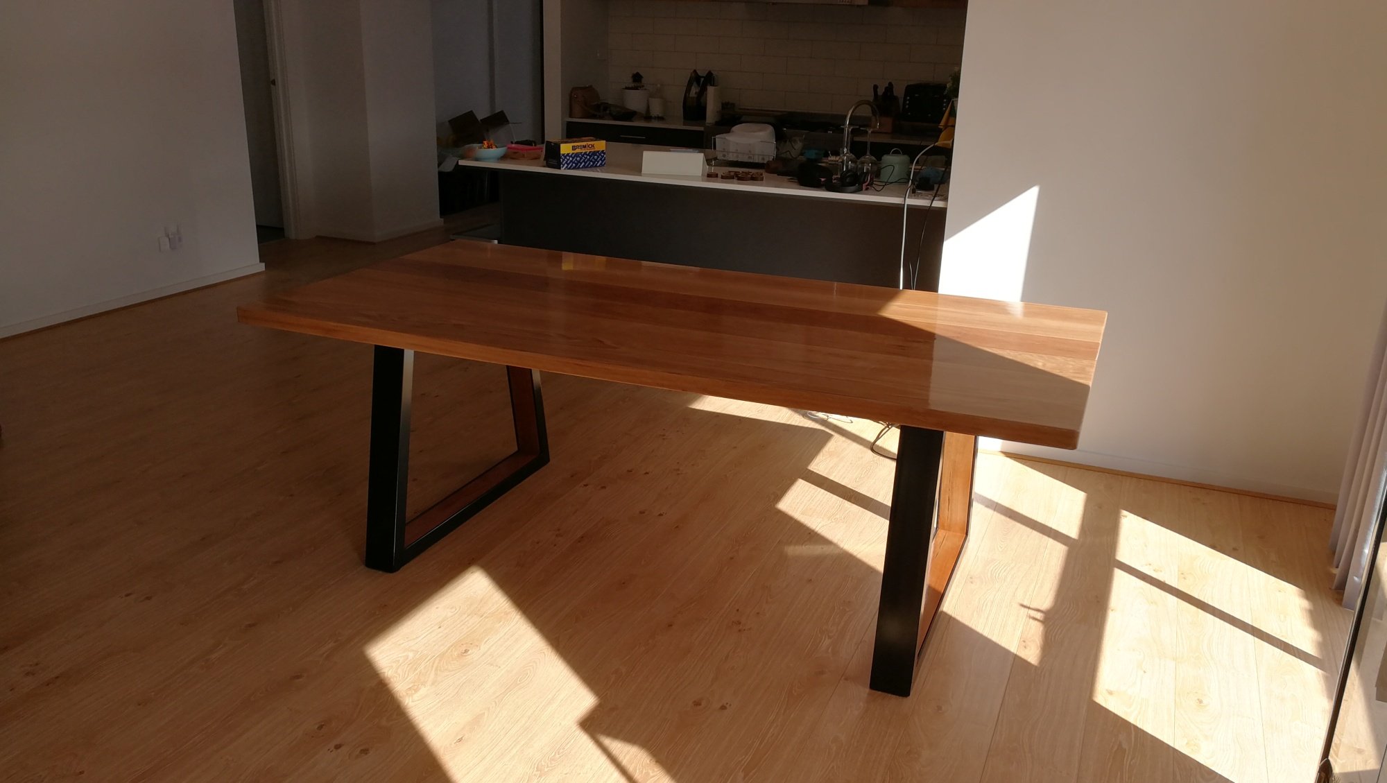 tk-tables-indoor-dining-tables-6.jpg