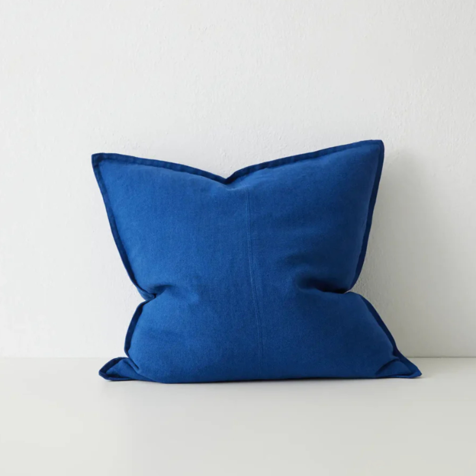 Como Cushion_Colour Cobalt_50x05cm.png