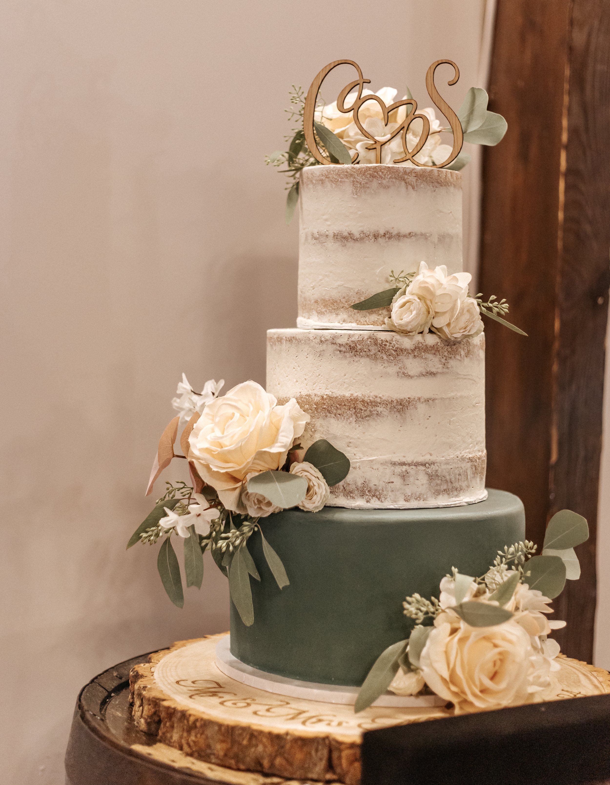 Sarah And Craig - Venue (24).jpg