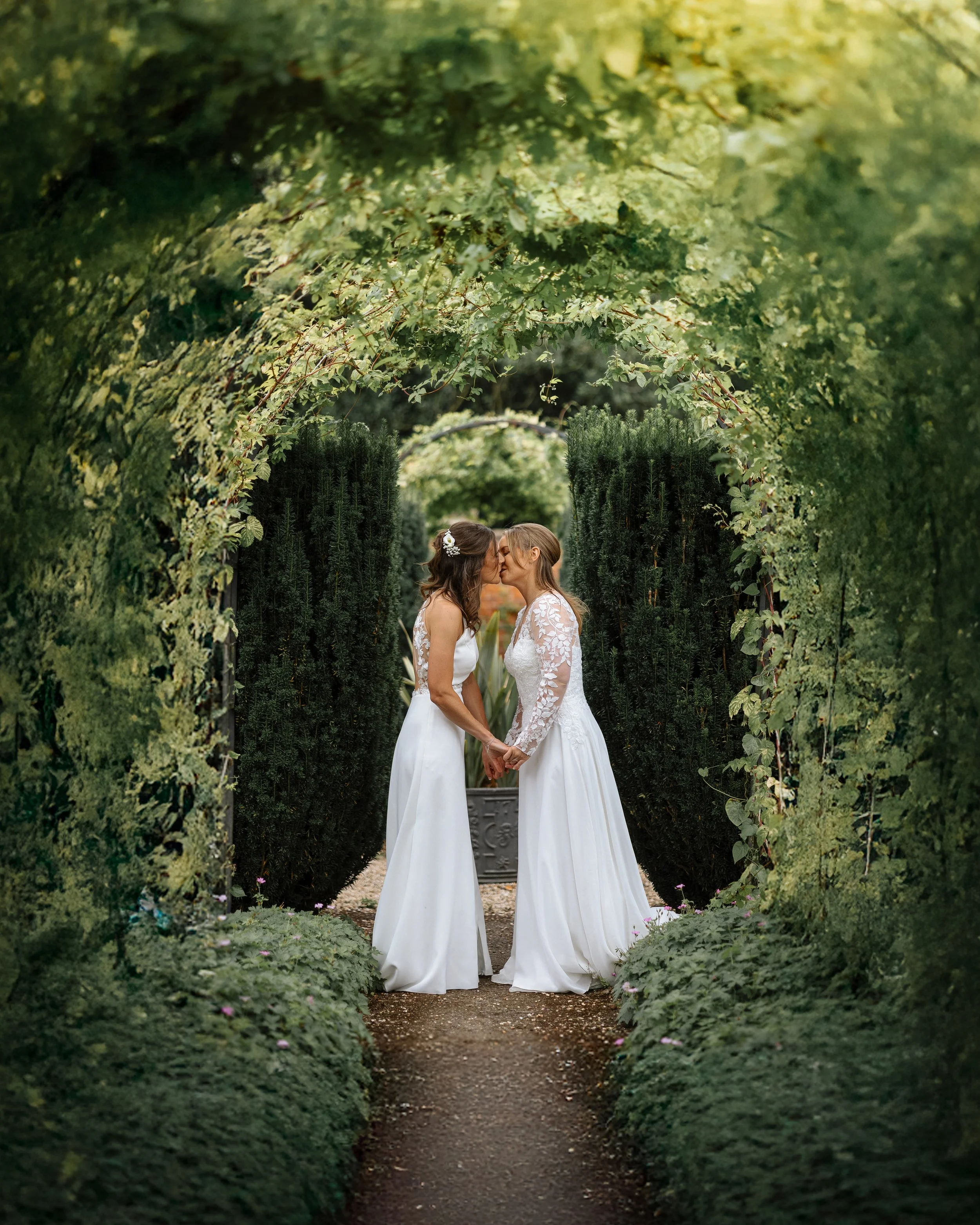 Melissa And Kirsty - Haughley Park - Sneak Peek (24).jpg