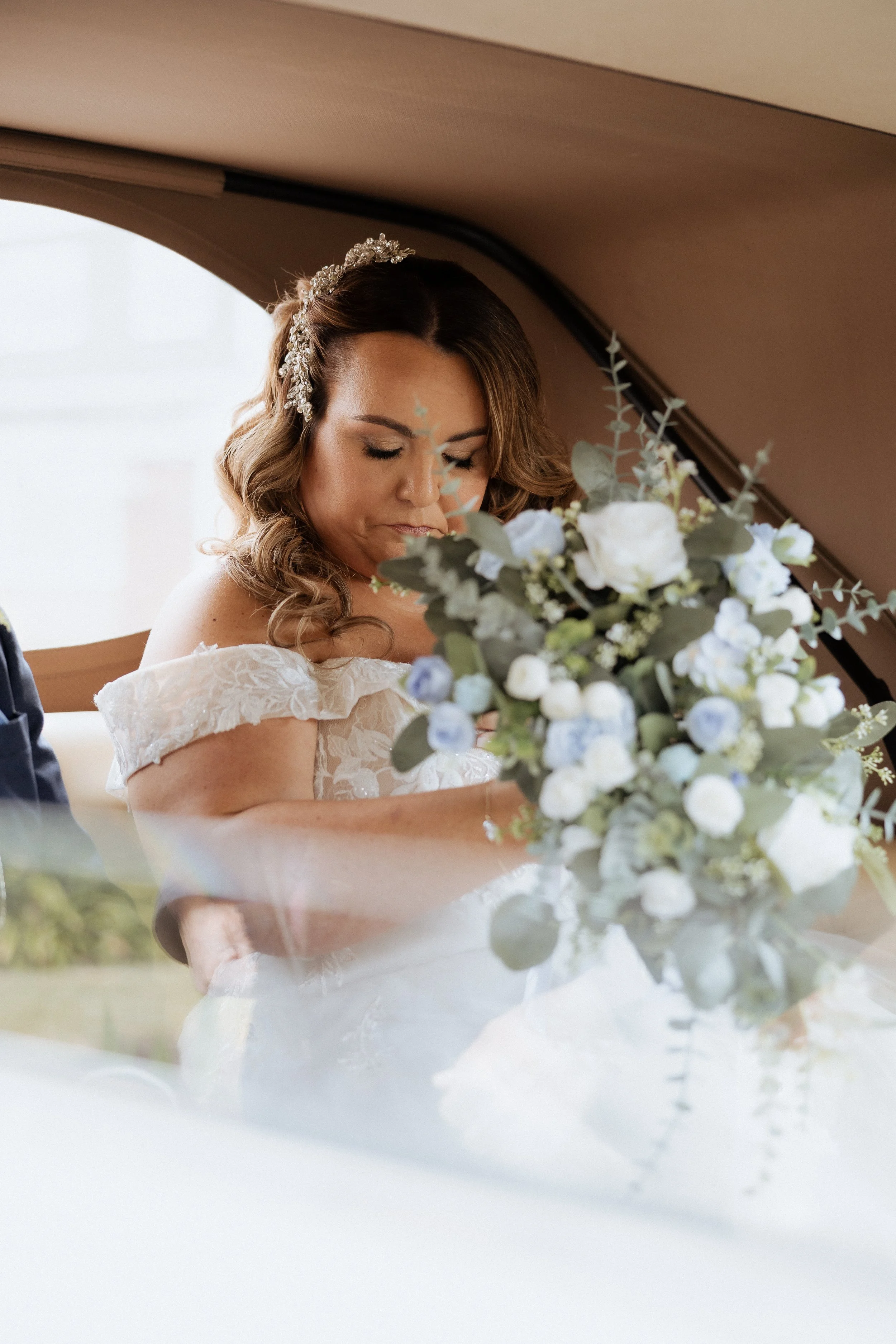 Stephanie And Jodie - Bridal Prep (108).jpg