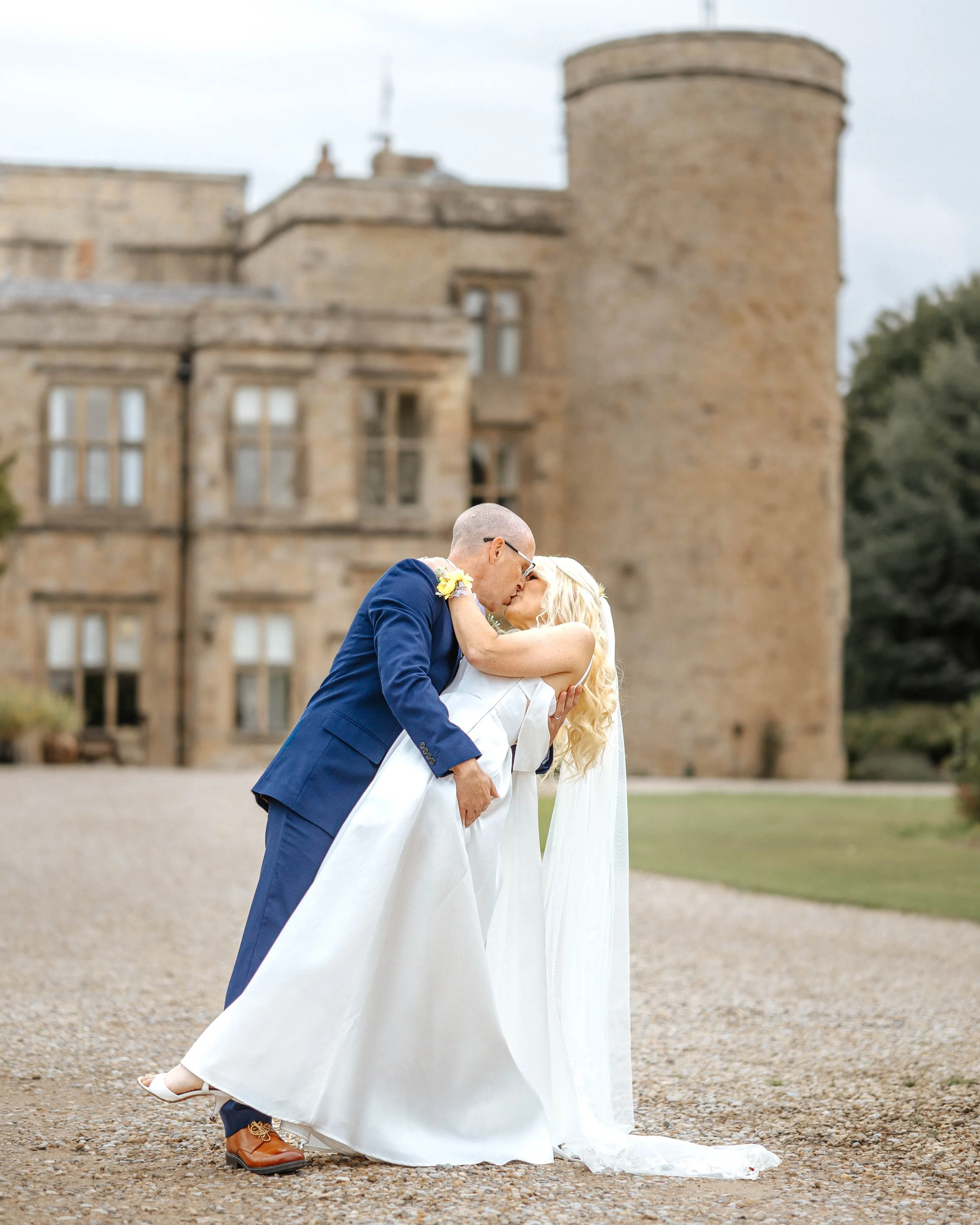 Kate And Andrew - Sneak Peek (17).jpg