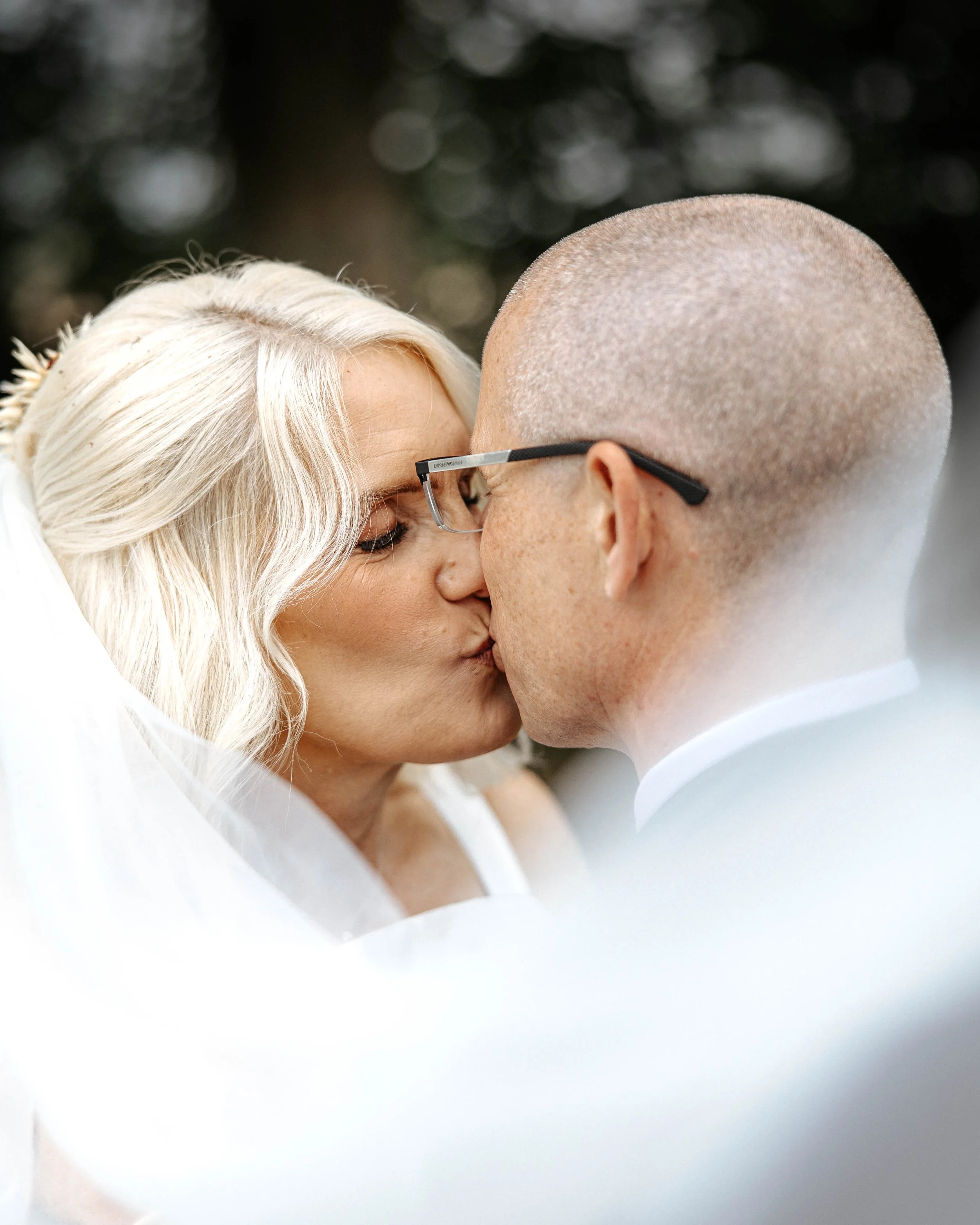 Kate And Andrew - Sneak Peek (8).jpg