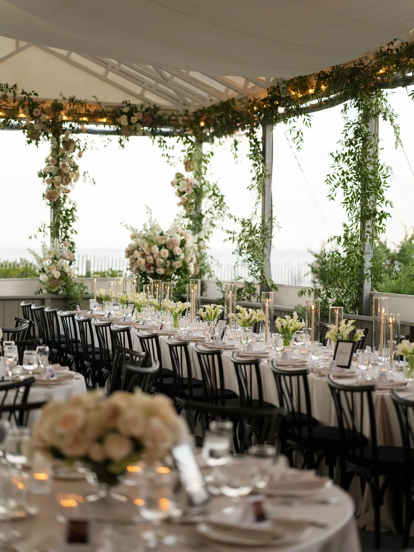 A perfect wedding weekend on the Cape. Kate and Anthony&rsquo;s love story is many decades in the making&ndash;the pair grew up a few houses down from one another, high school sweethearts, and now husband and wife! When you&rsquo;ve had that much his