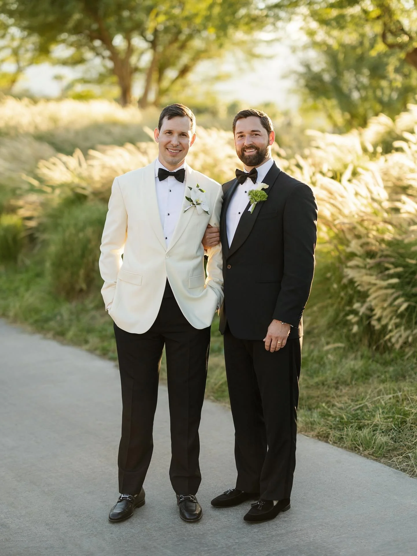 From DC to PS; east coast crowd/west coast celebration

@thewalkdowntheaisle @madisonworkshopwest @sigpartyrentals @theclassband