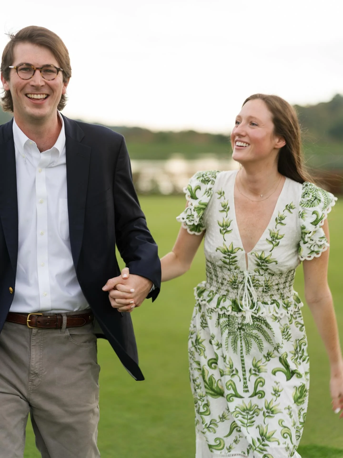 Engagement session vibes in North Carolina with Alex and Will. Looking forward to a late Spring celebration with these two, and @sohoeventdesign!