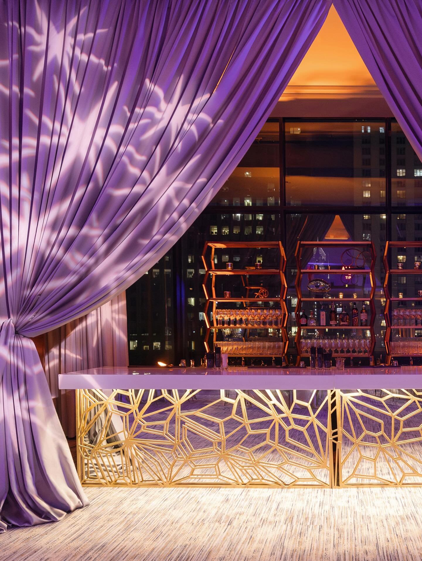 Textured draping, dramatic lighting, metallics and mirrors, city night views, and a perpetually filled dance floor.

@creativetouchpartydesign @rcchicago @kehoedesigns @AustinJamesCreative @blackoak.tech @aragonartists @tablescapeschgo @bbjlatavola@T