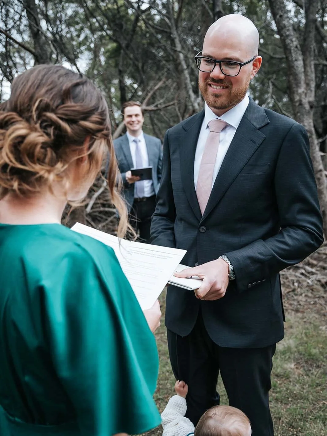 I love following my couples anywhere - especially to hidden gems like this quaint reserve in the Mornington Peninsula L &amp; M chose for their intimate ceremony 💍🤍

#HitchedByAaronRich #MelbourneWeddings 
#MarriageCelebrant #WeddingCelebrant
#Melb