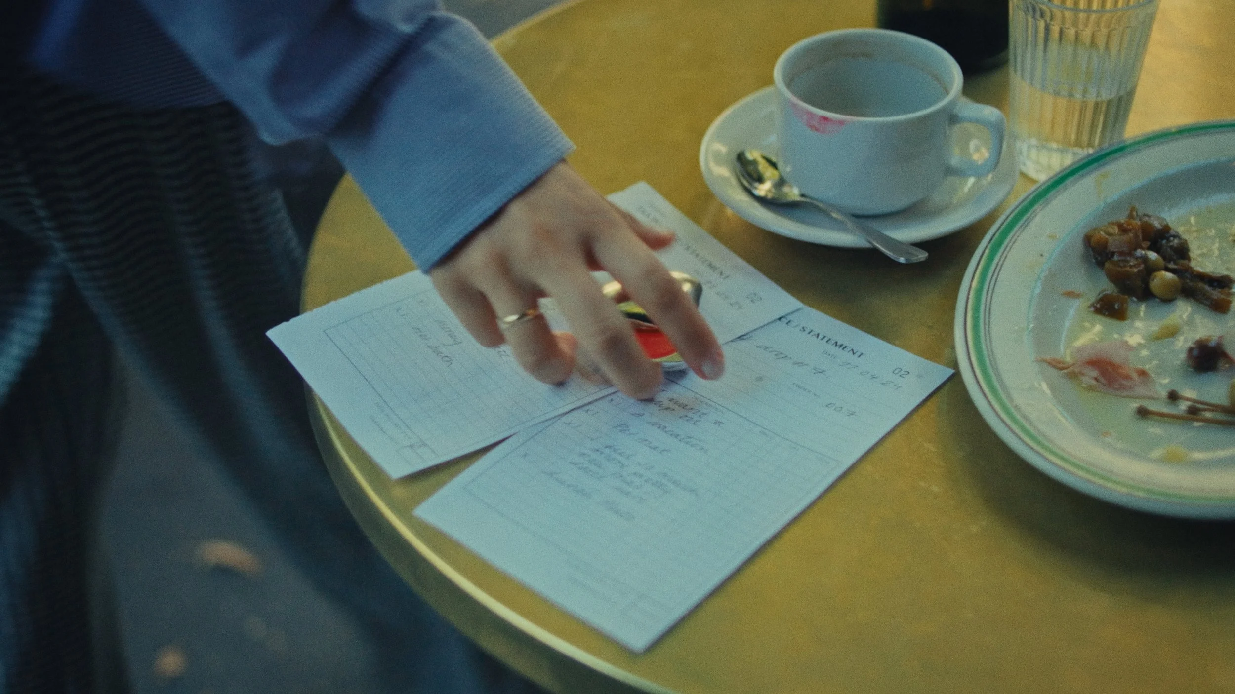 IN-BETWEEN STILL 2_1.1.2.jpg