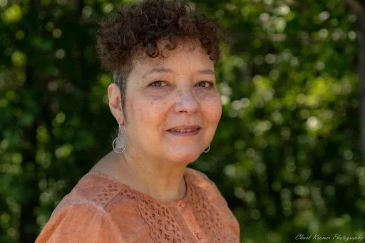 Daughters © Elizabeth Marino