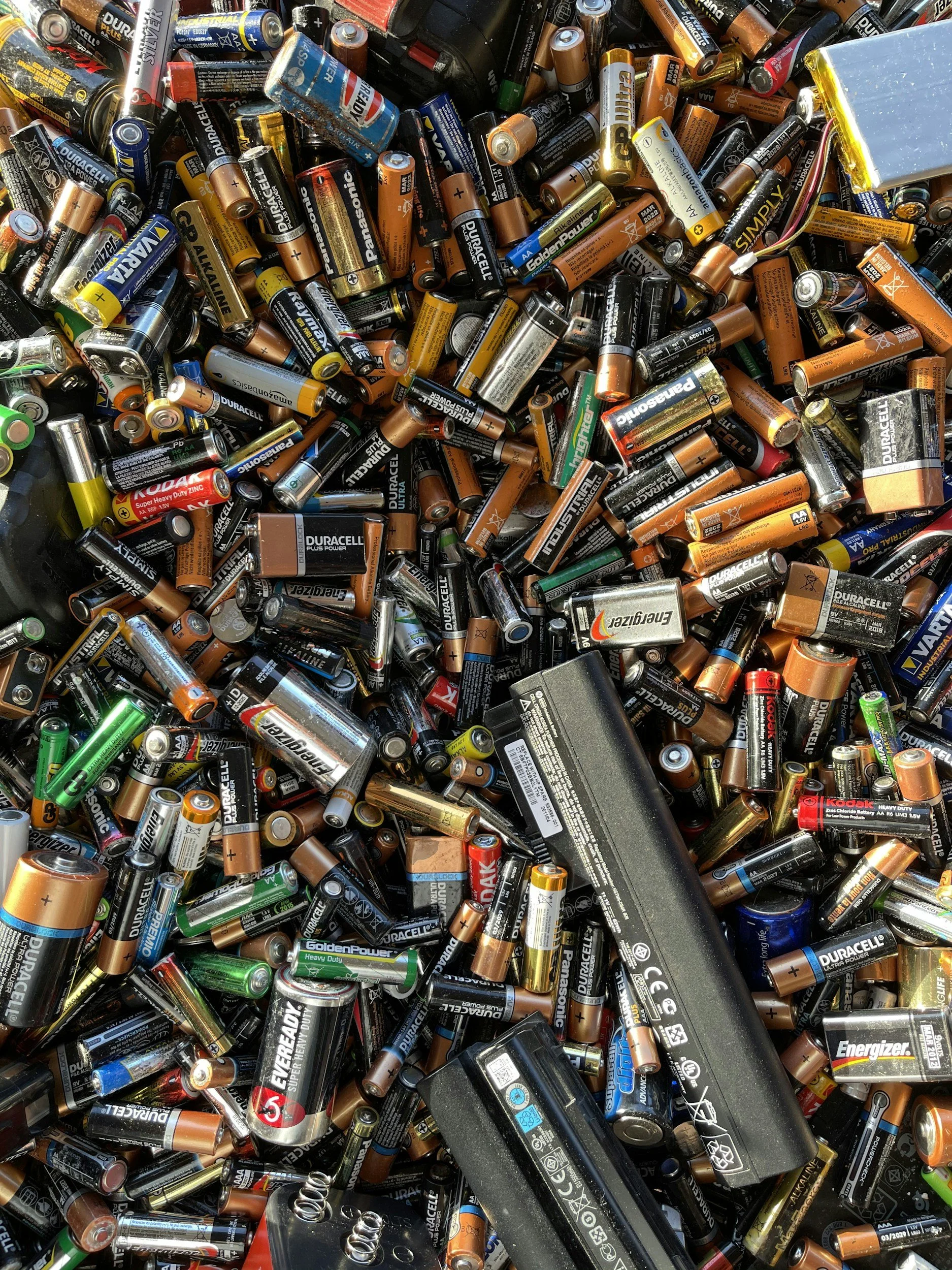 BATTERY HANDLING  