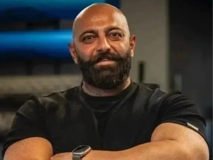 Farshad profile pic