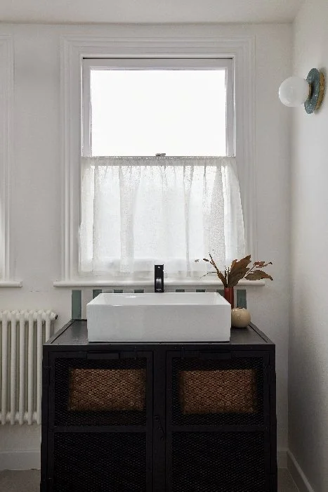 Salon customer with new long natural braids