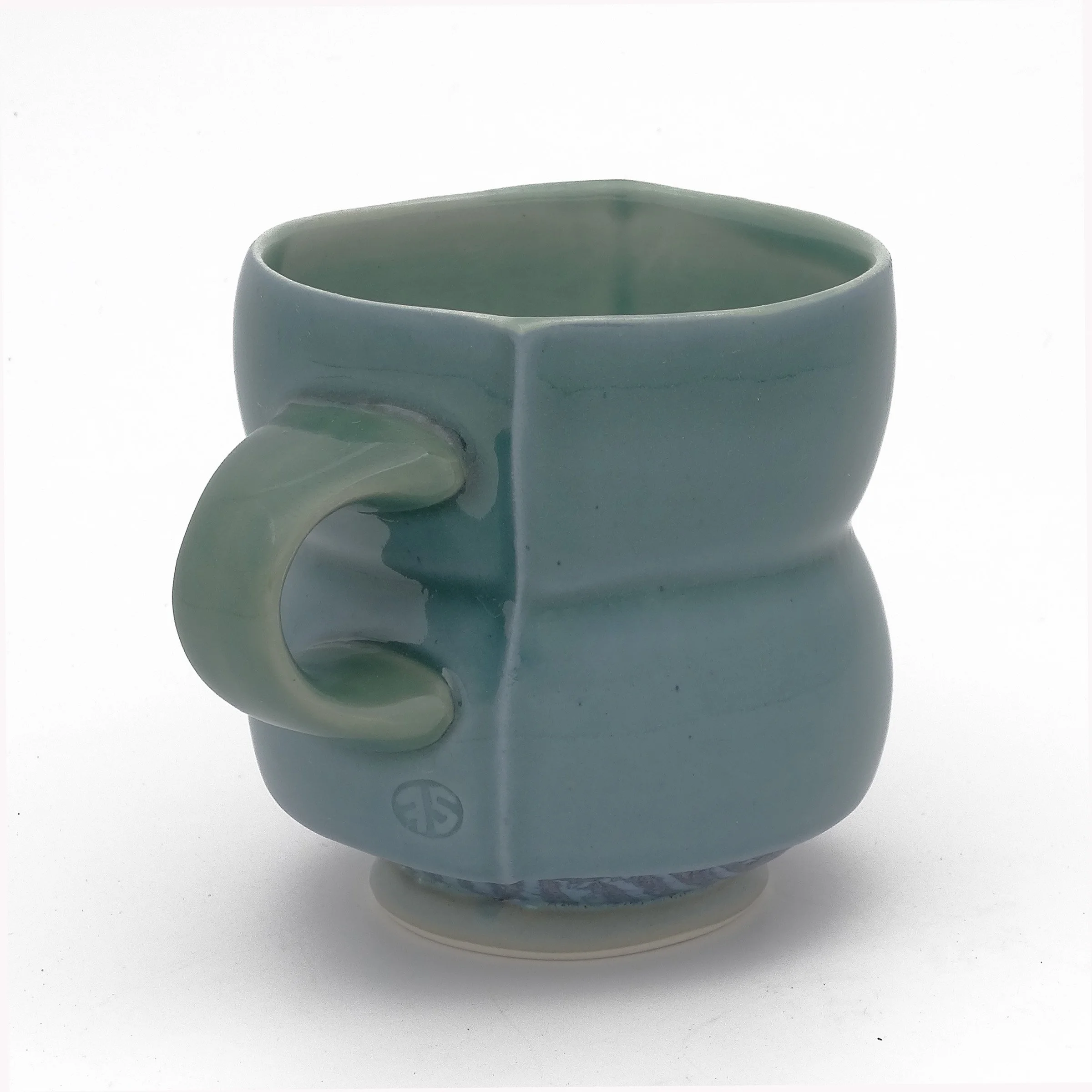 shortcurvybluemug3:4-web.jpg