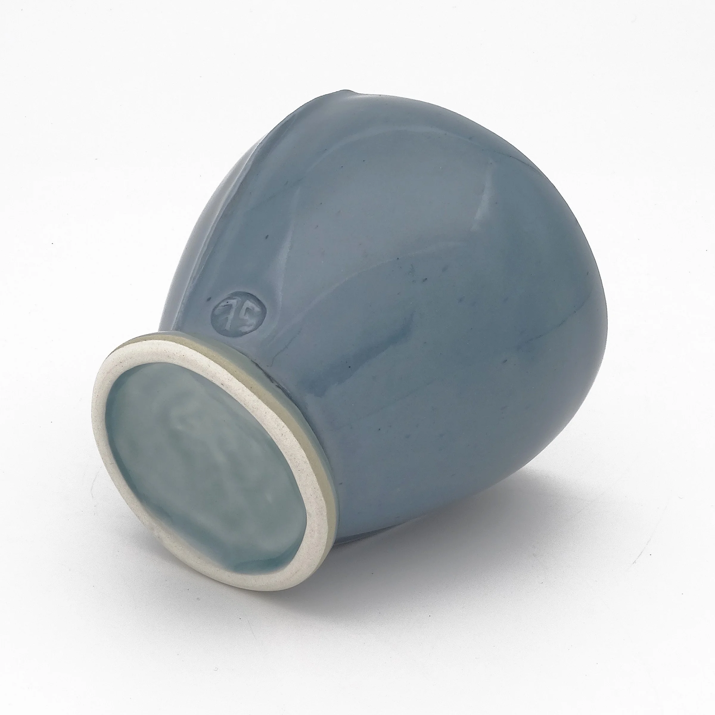 smallbluebowlside-web.jpg