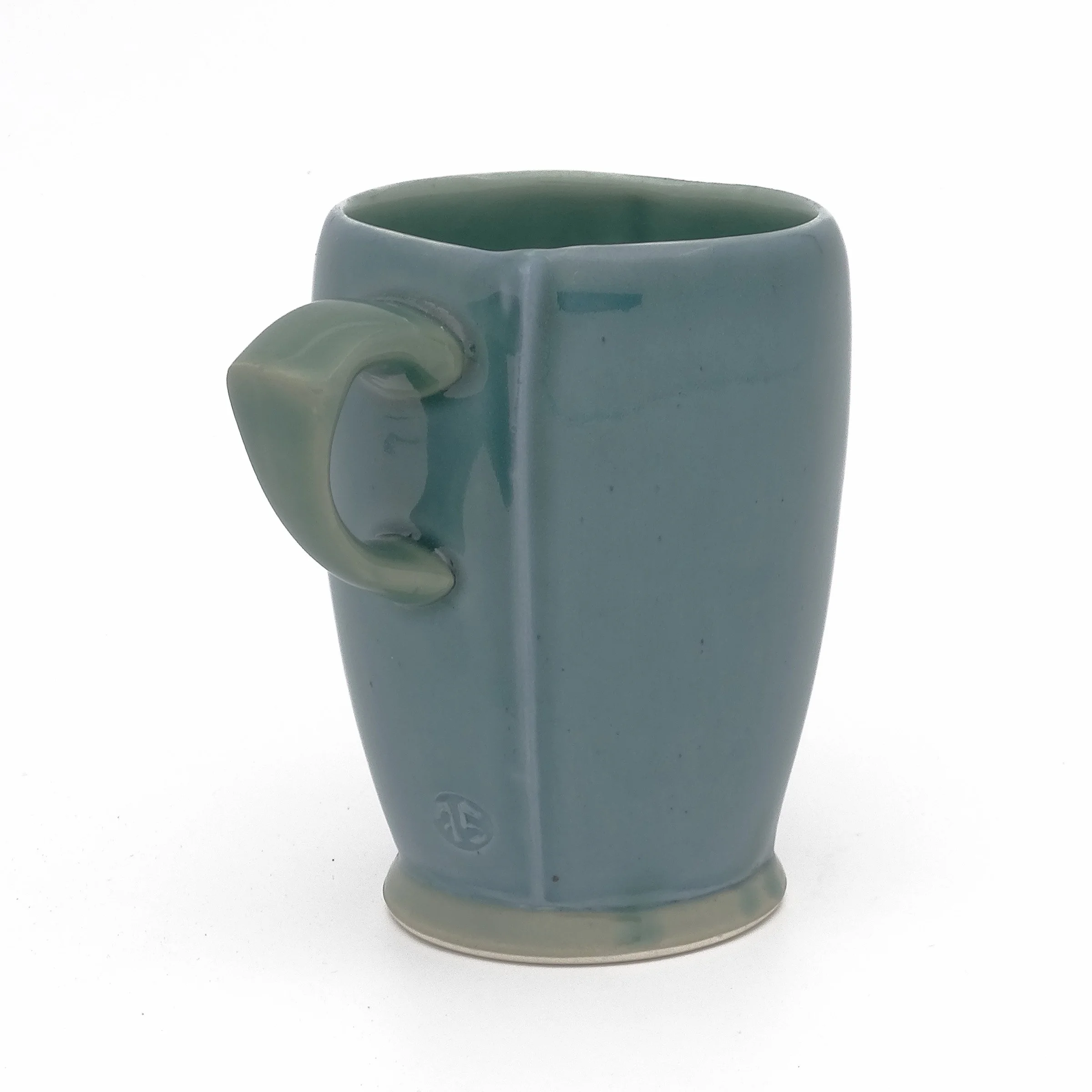 roundmugbluehandle-web.jpg