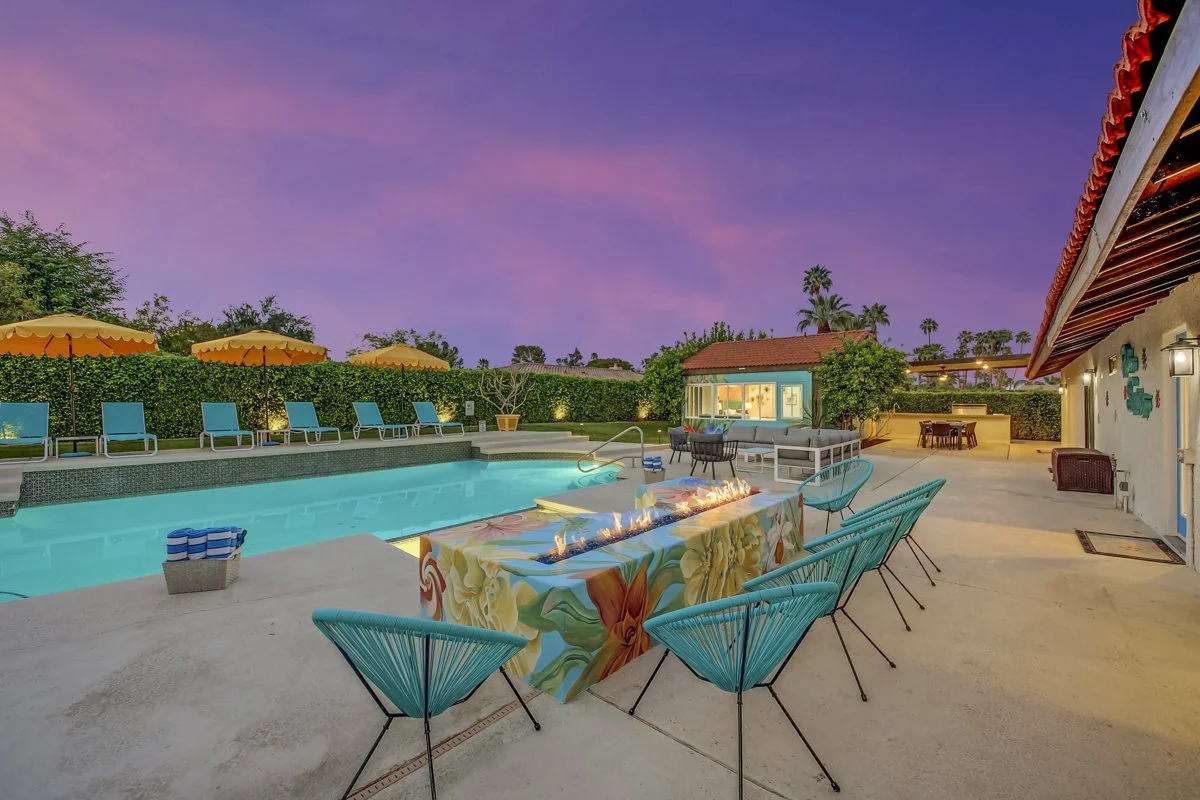 17 FIREPIT MLS SIZE.JPG