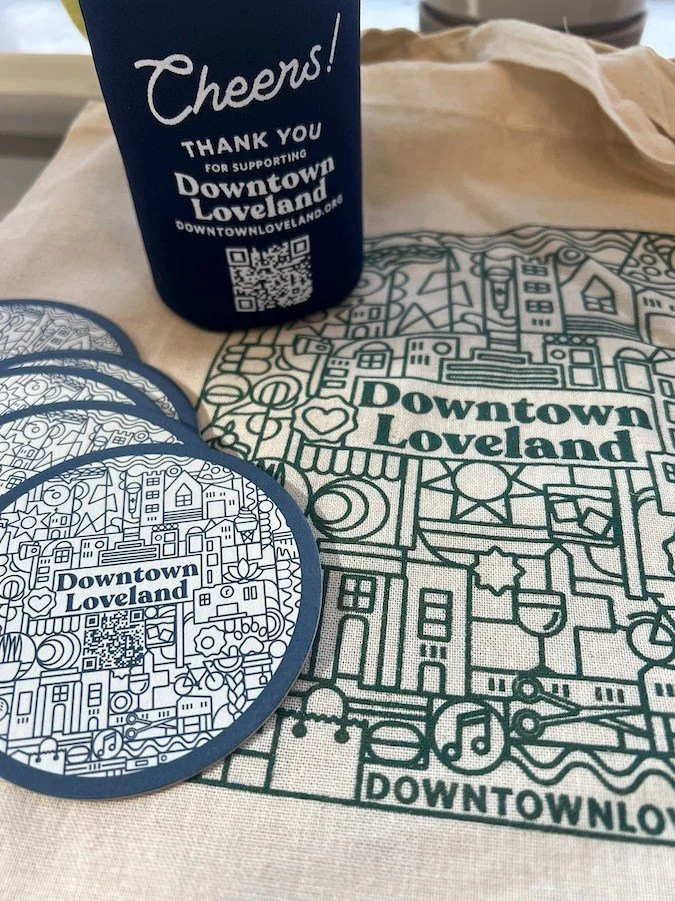 Today's the day! Join us in Downtown Loveland for a day of shopping and celebrating. Get out and show some support to the small businesses that make our district so great! 

Early shoppers can enjoy some freebies - check out some of the specials our 