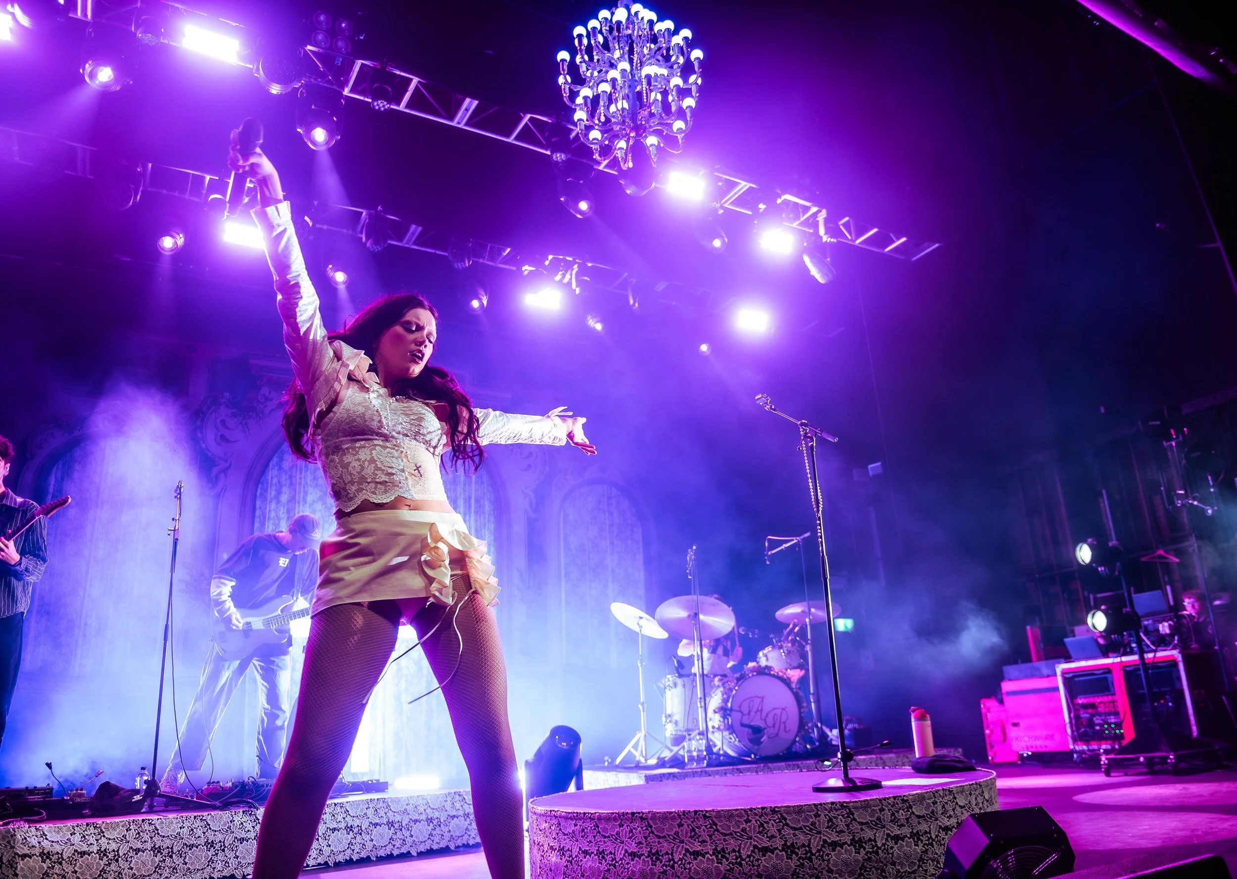 Alessi Rose’s Energetic London Headliner