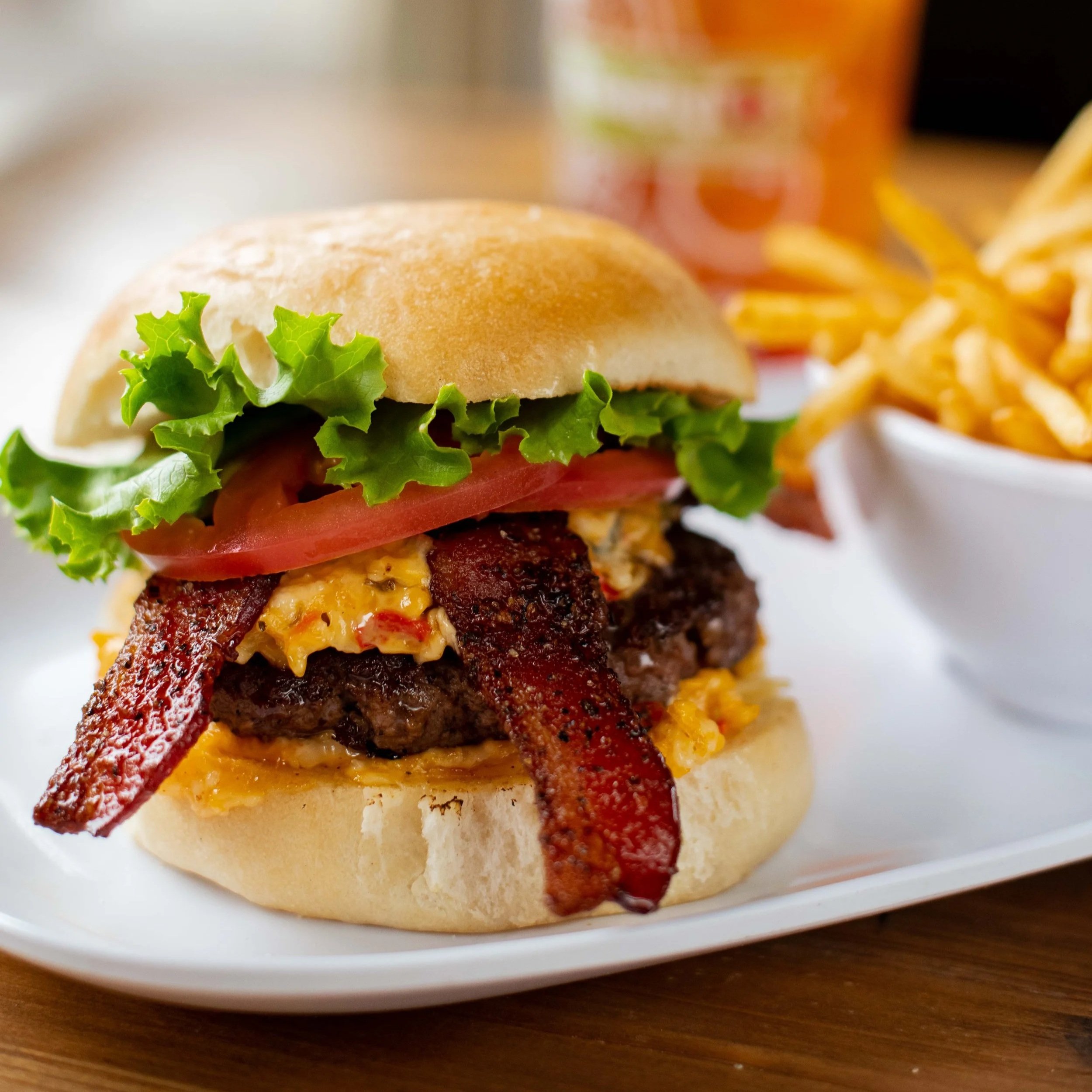 Bacon Pimento Cheese Burger