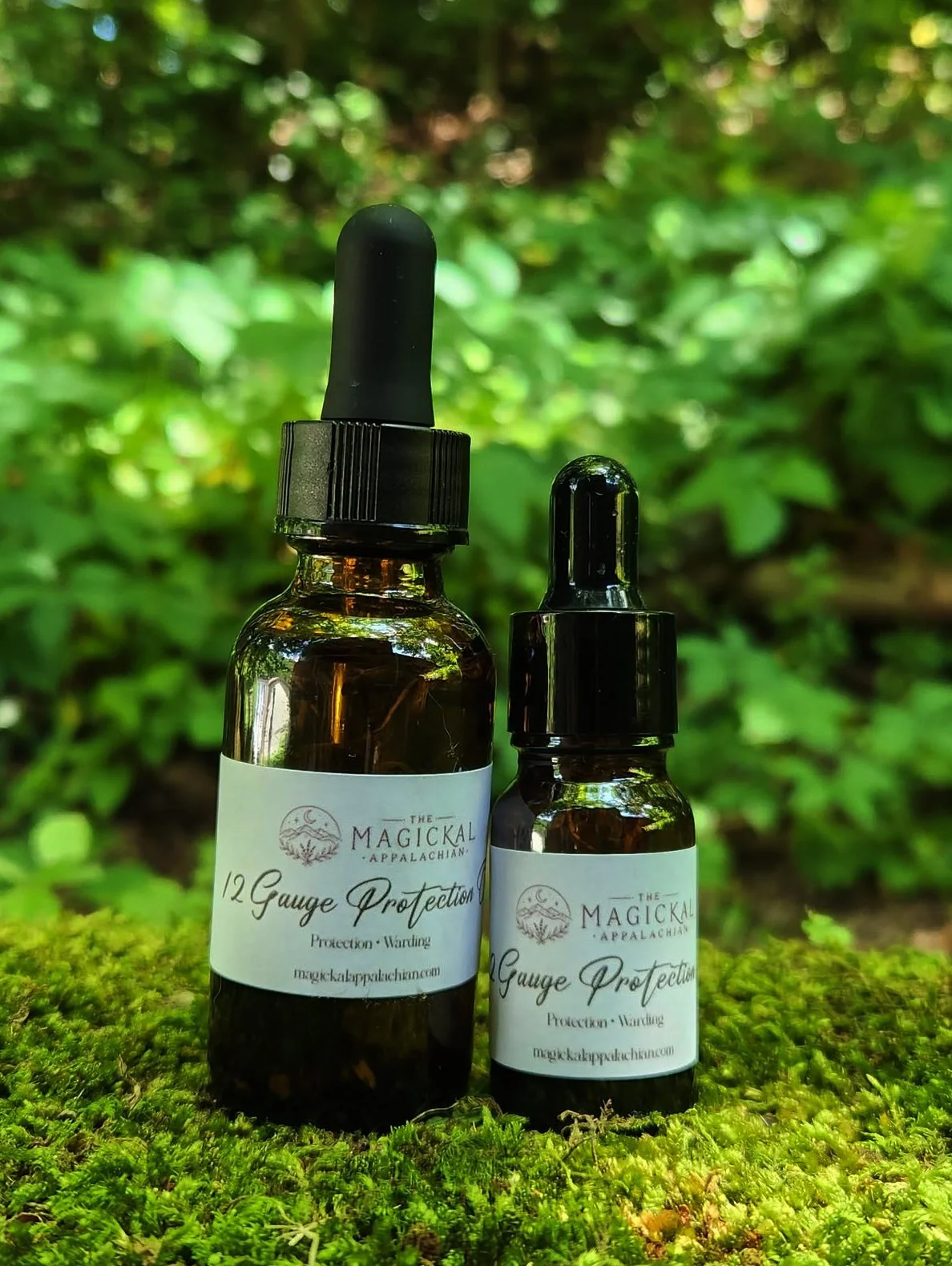 A strong spiritual protection and warding oil crafted for home protection, boundaries, thresholds, candle work, and spiritual defense.