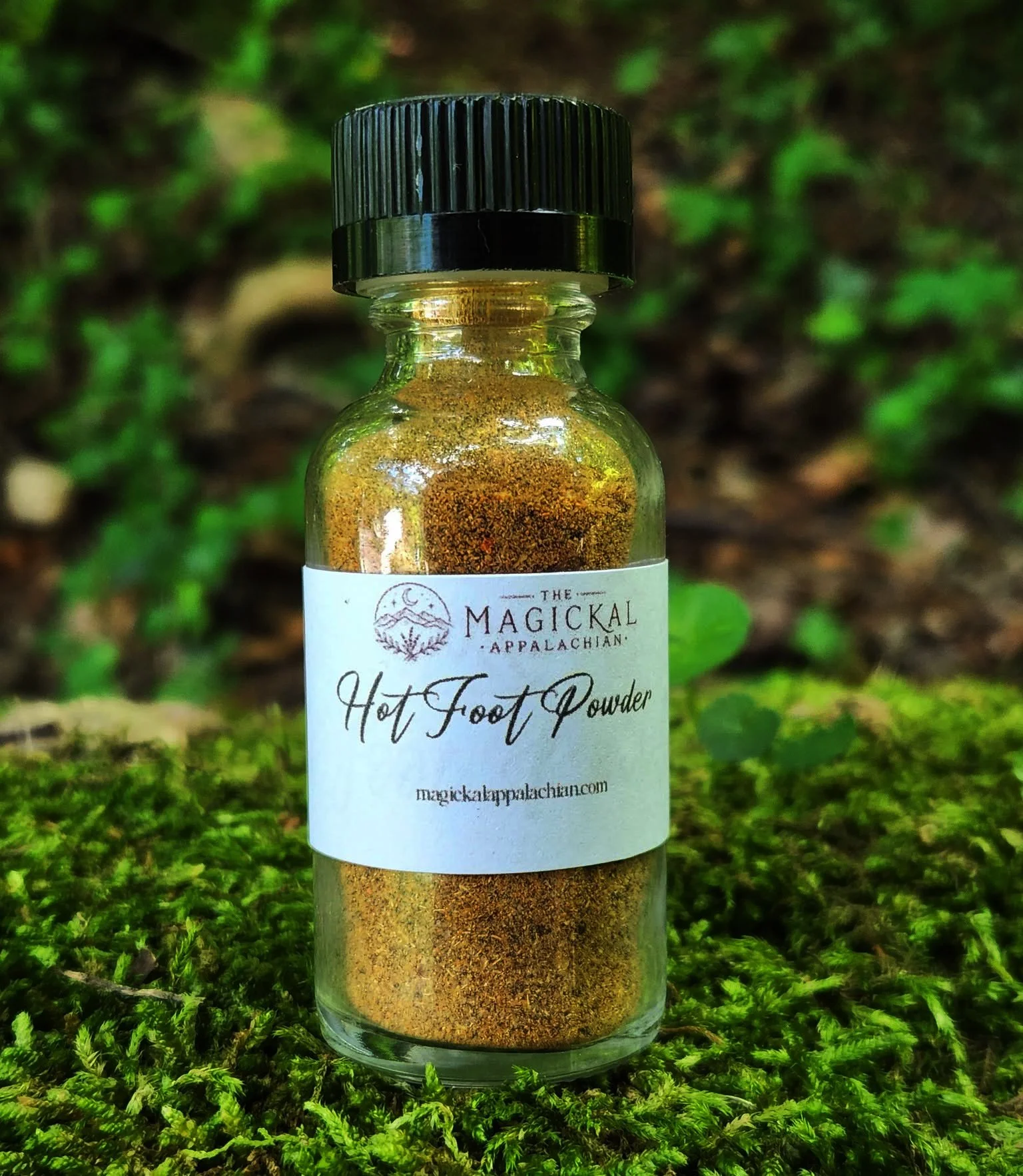 Hot Foot Powder in a 1 oz bottle for banishing, removal, protection, boundary work, candle spells, and folk magic rituals