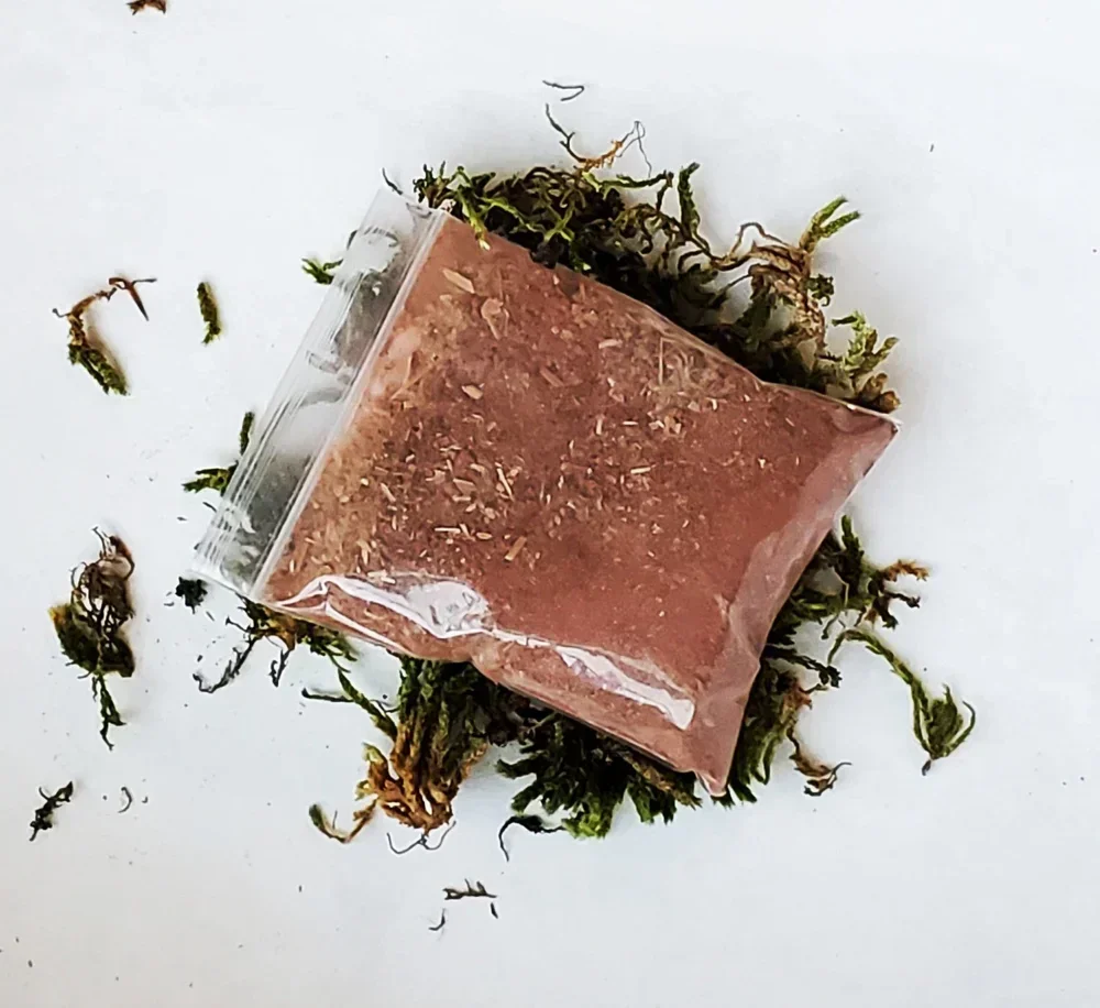 Traditional Goofer Dust folk magic powder for crossing work, mirror boxes, poppets, and banishing rituals