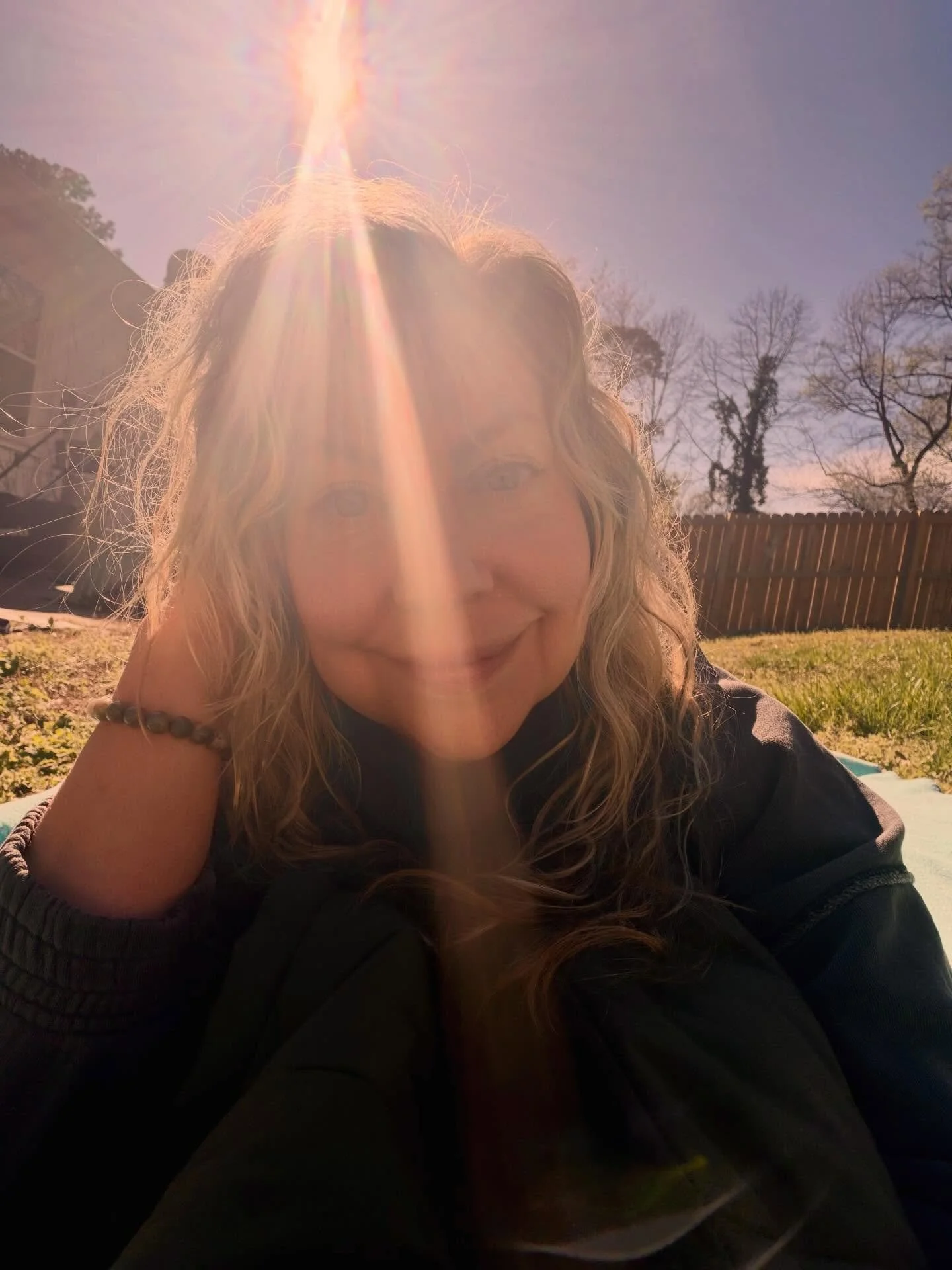 Just vibing with the sun codes after an epic massage ++ session with Sandra @playground4thesoul and a grounding outdoor nap.