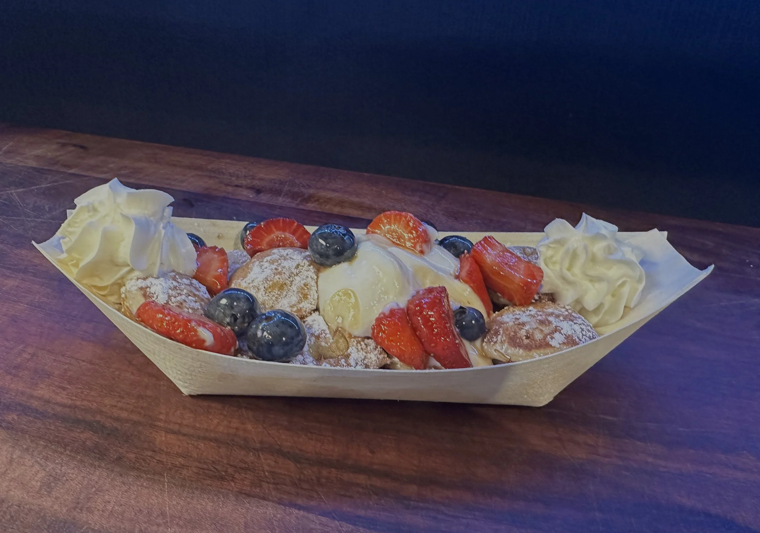 Mini Dutch Pancakes Strawberries