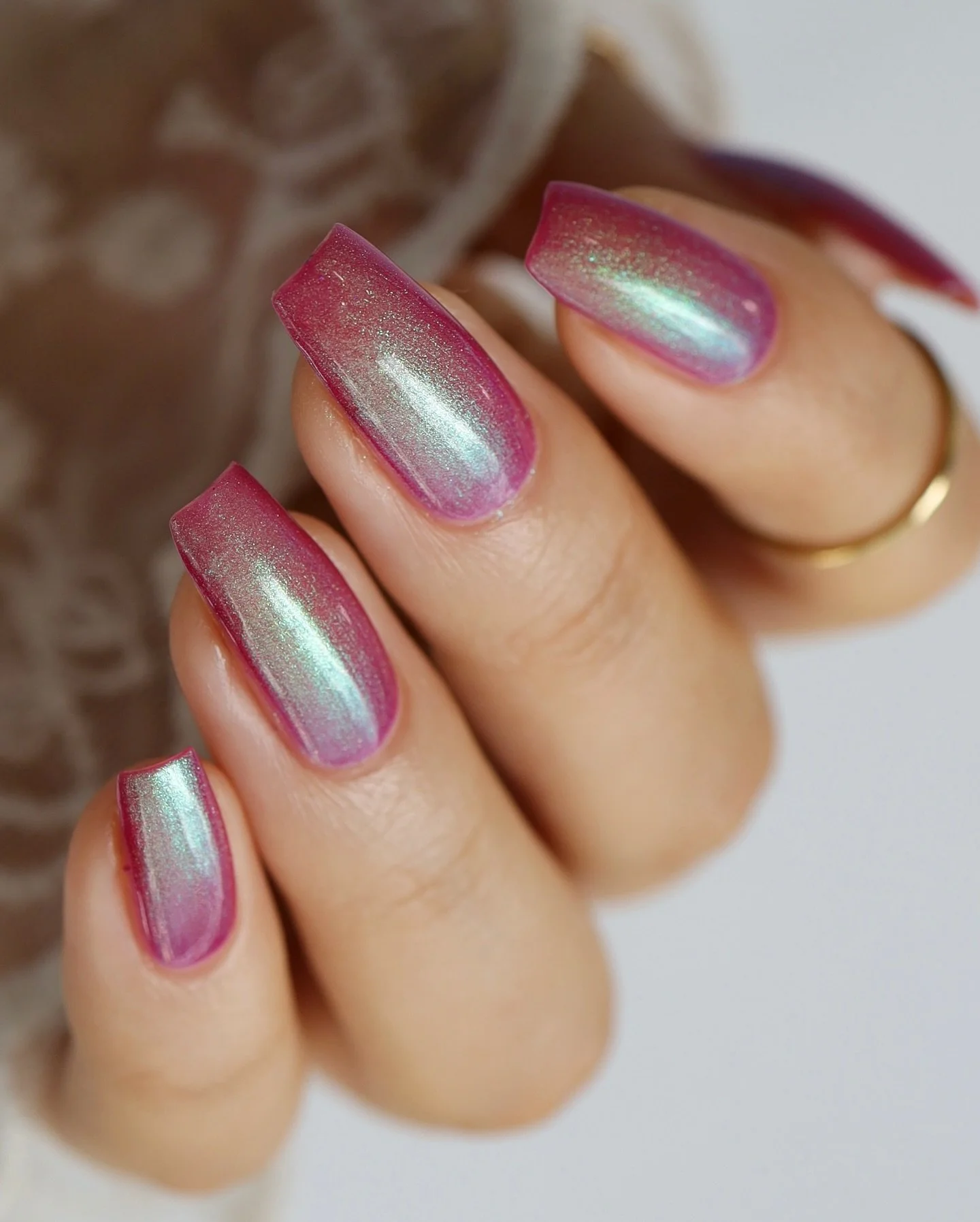 VIVA LA VIDA
Frida Kahlo collection
Available now for pre-order
Berry magenta jelly base with a green/blue aurora shimmer and dainty holo glitter.
Swatched by @polishedbookworm
paid PR
Inspired by “Viva La Vida, Watermelons”, 1954
#