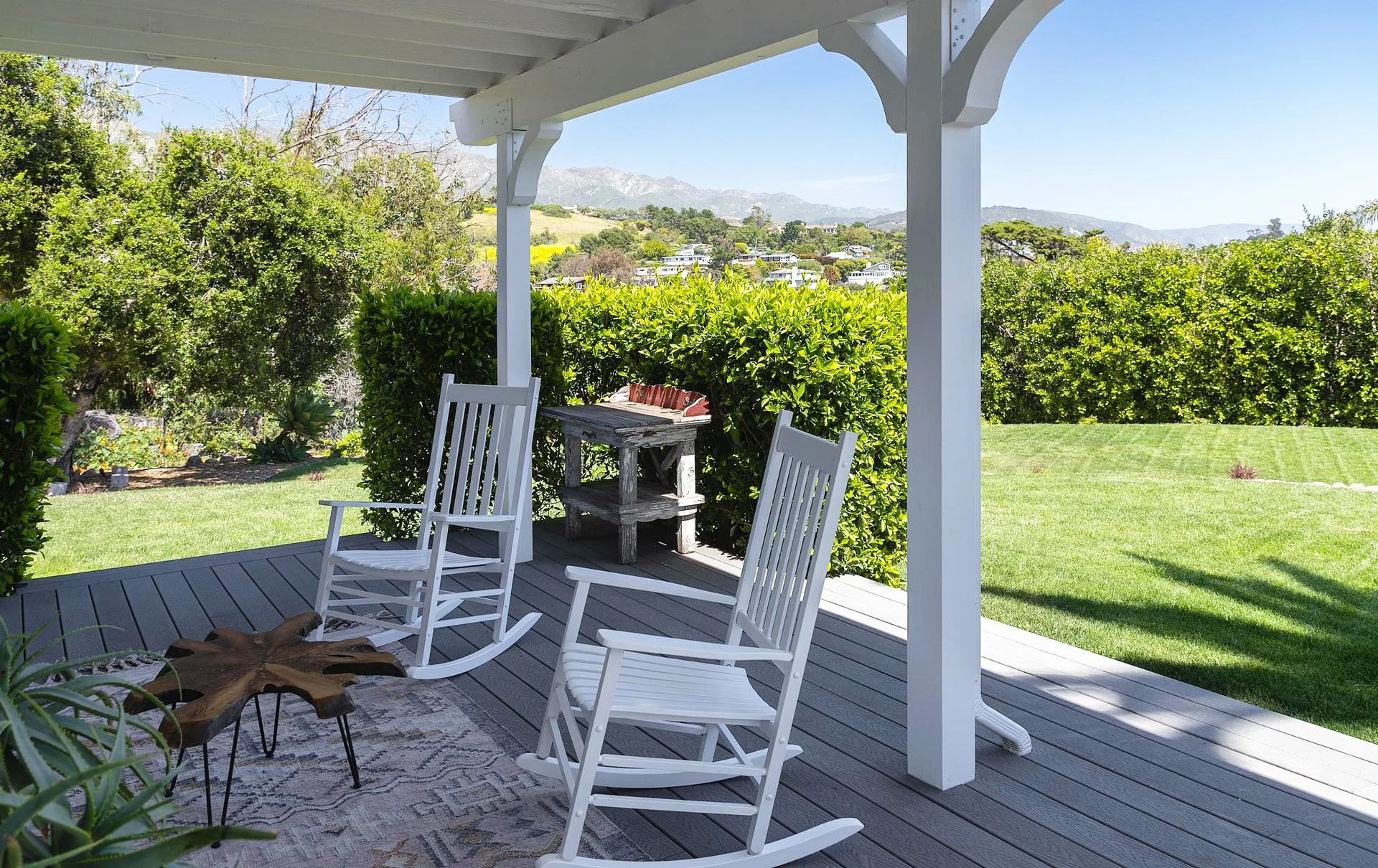 Beach cottage Summerland garden view