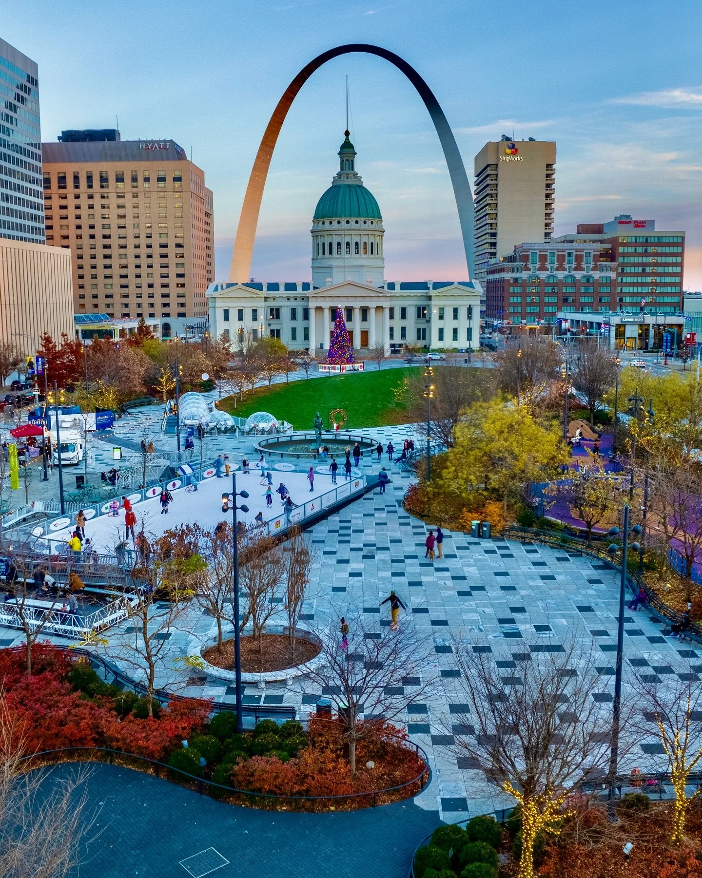 Merry Christmas!! 🎅🏻🎄🎁