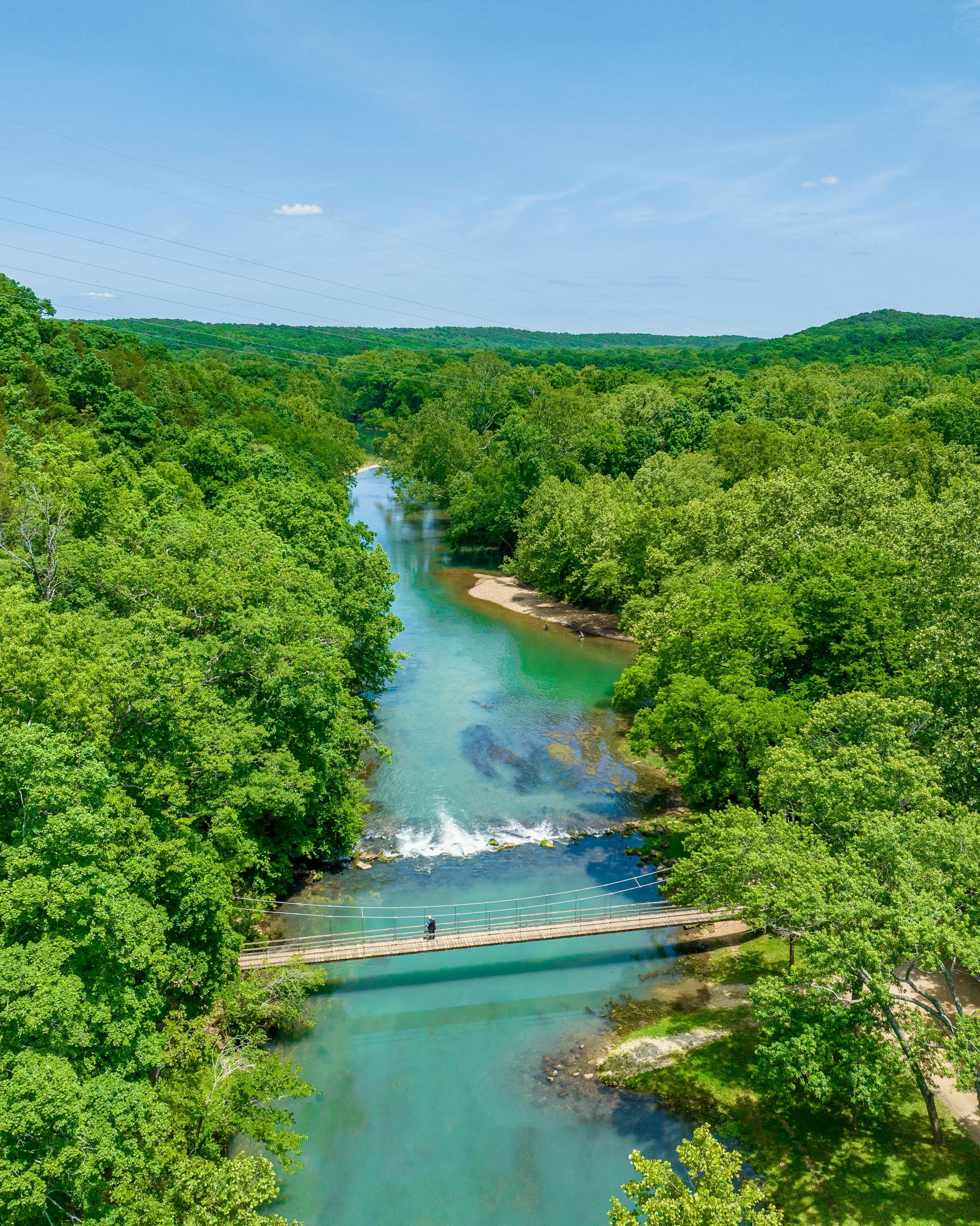 Yes, that clear blue water is in Missouri 🎣🌳