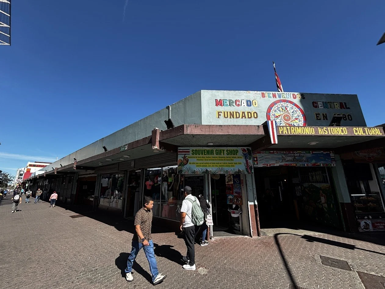 CR-Mercado.JPG
