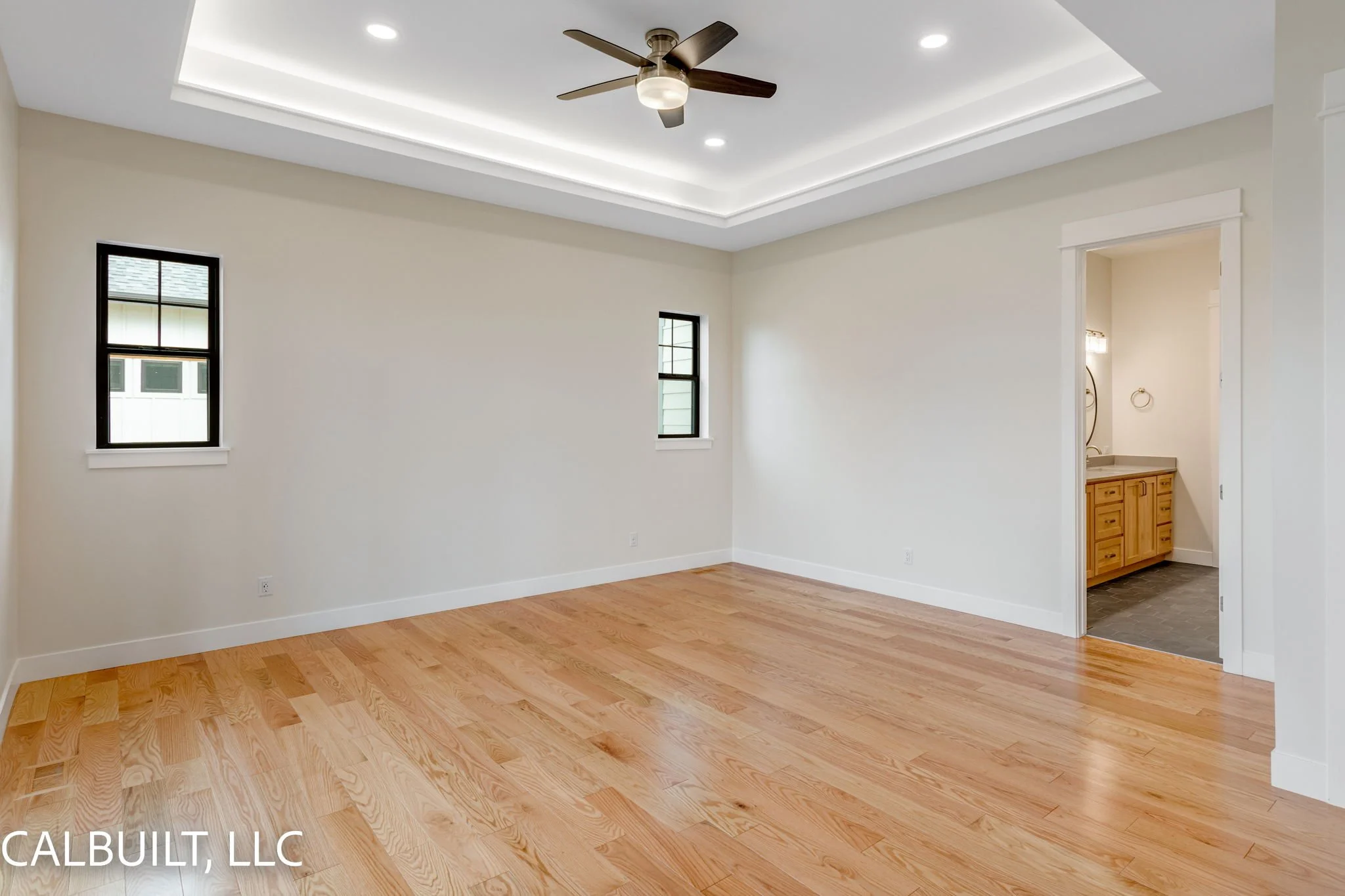 21-web-or-mls-901-william-wy.jpg