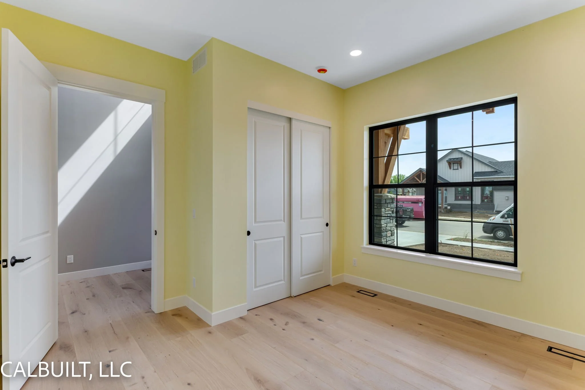36-web-or-mls-869-william-wy.jpg