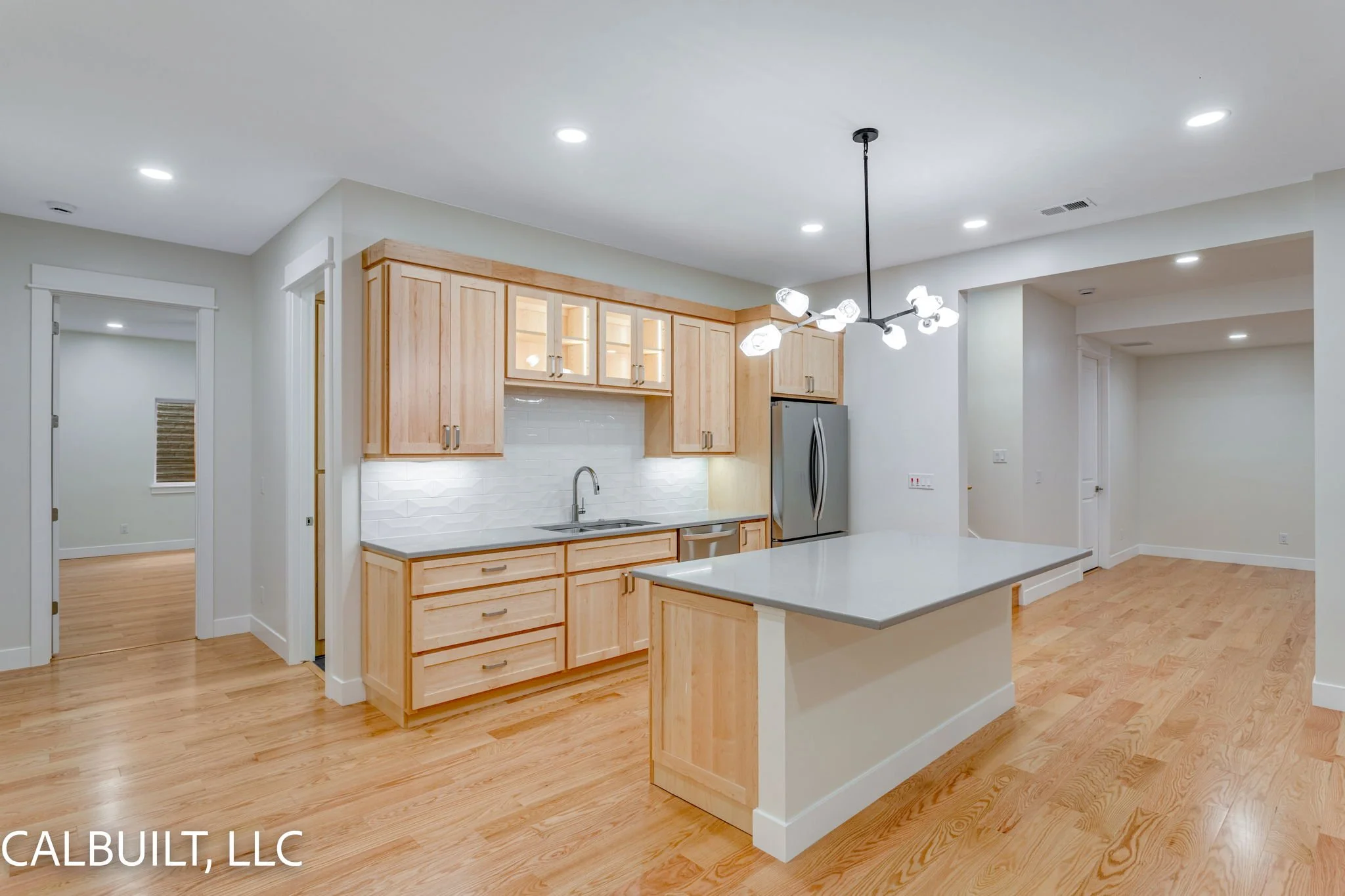 25-web-or-mls-901-william-wy.jpg